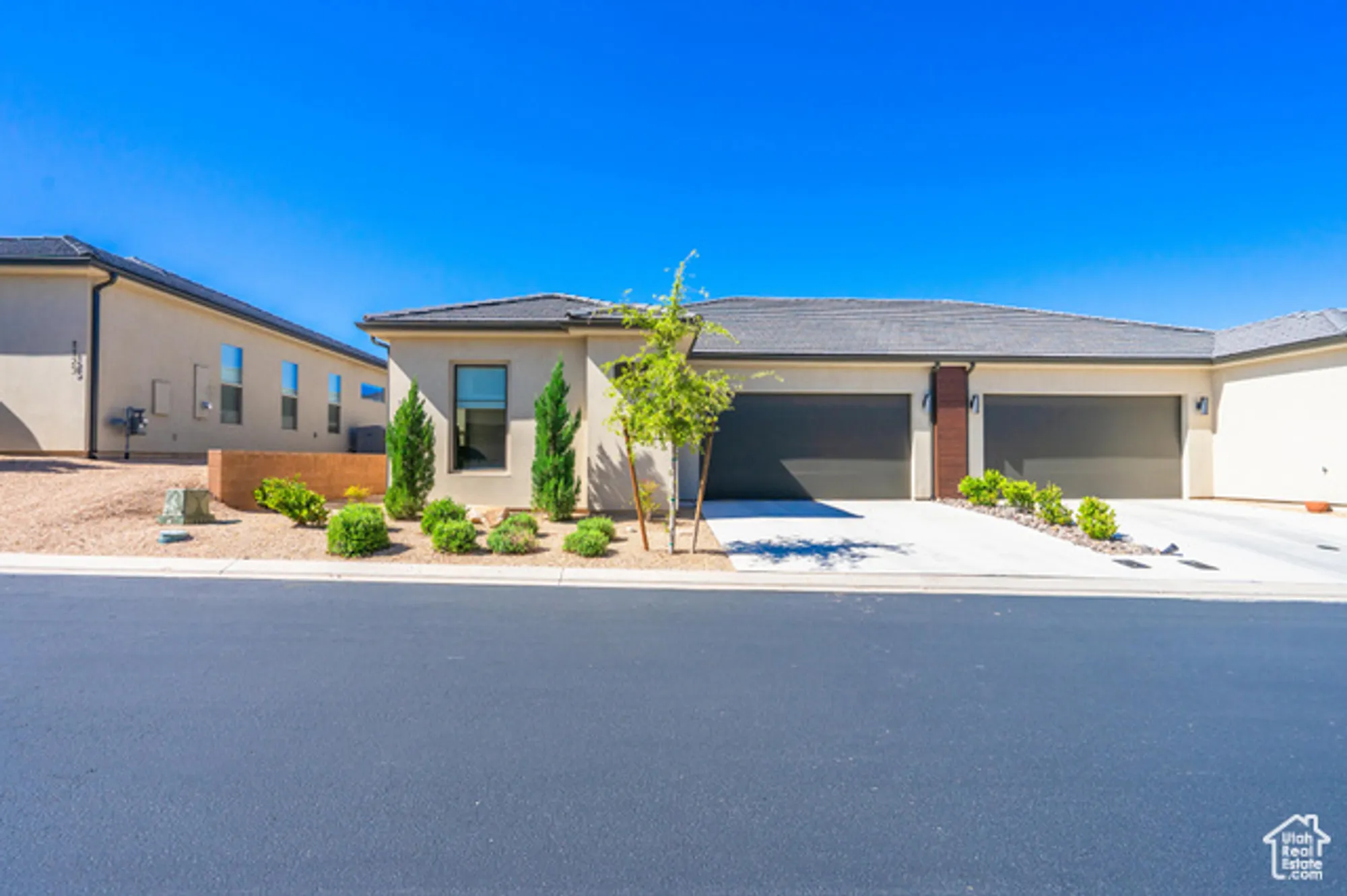Property Slideshow image 1 of 50 | 1137 w grayson dr, St George, UT, 84790