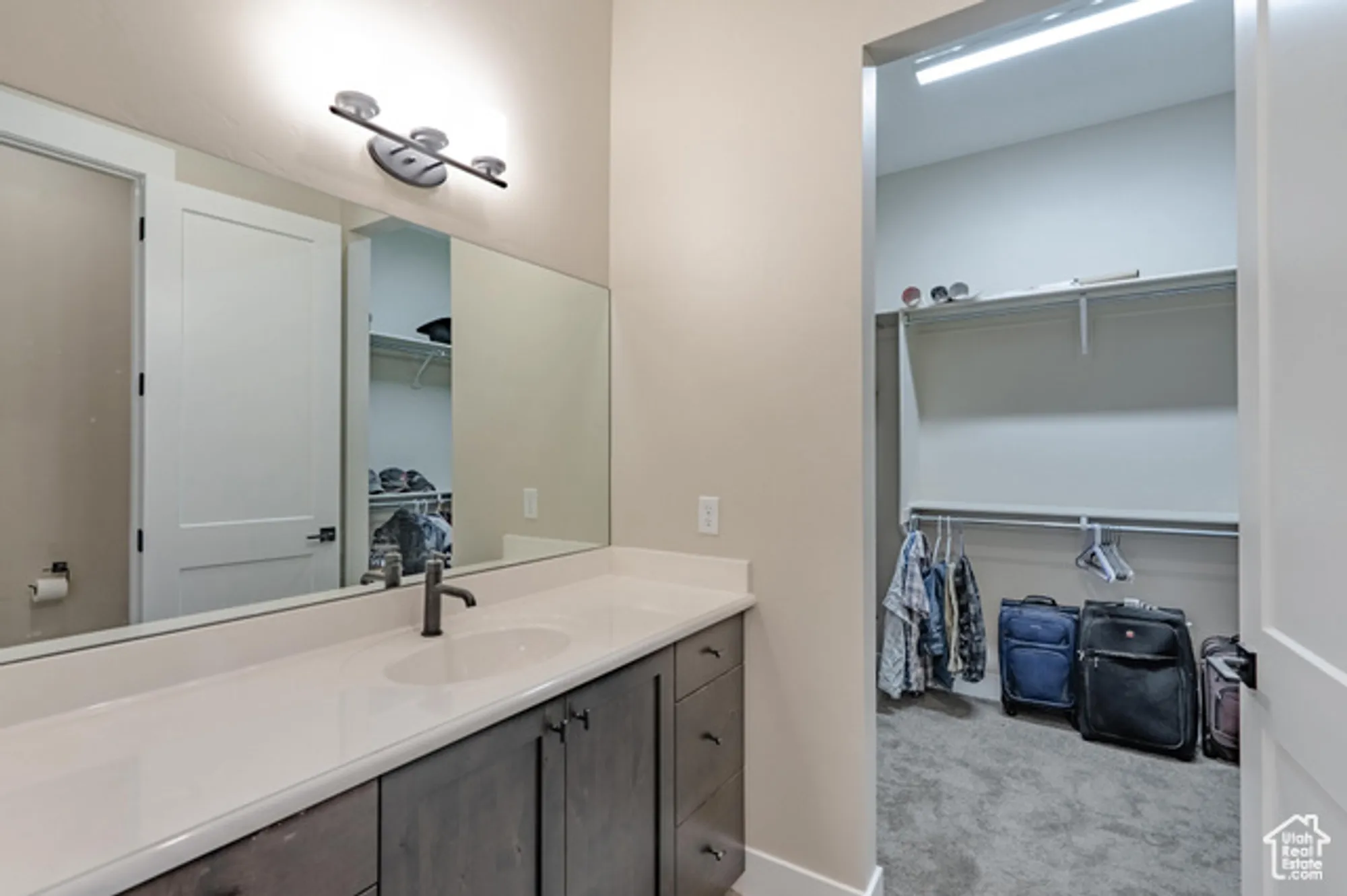 Property Slideshow image 16 of 50 | 1137 w grayson dr, St George, UT, 84790