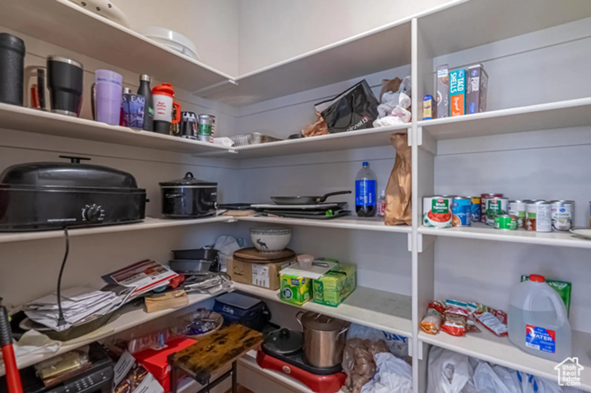 Property Slideshow image 9 of 50 | 1137 w grayson dr, St George, UT, 84790