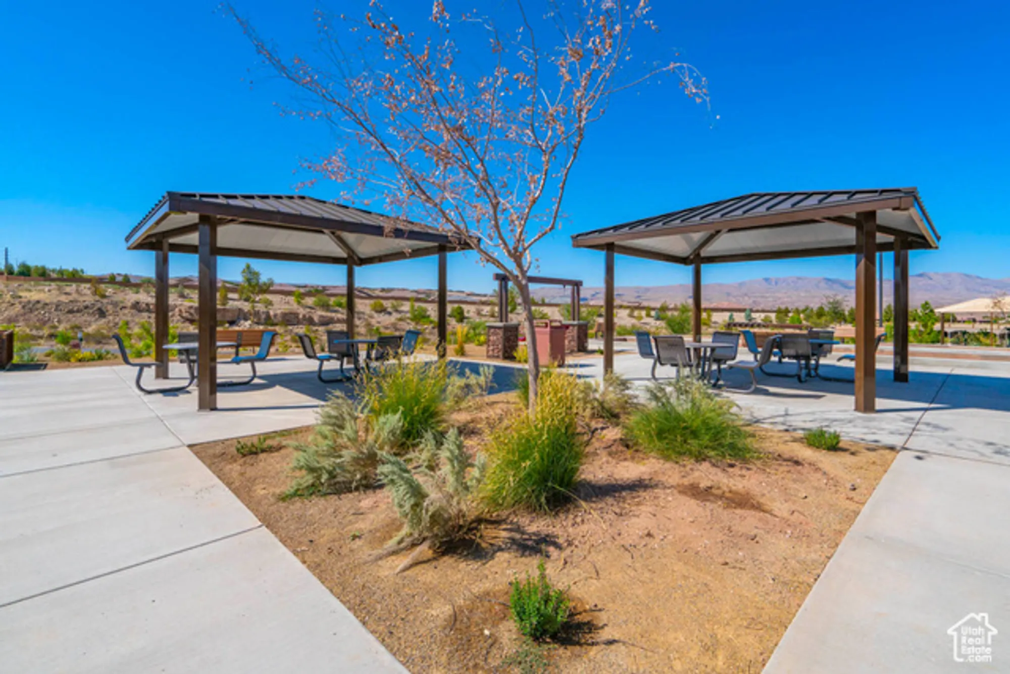 Property Slideshow image 36 of 50 | 1137 w grayson dr, St George, UT, 84790