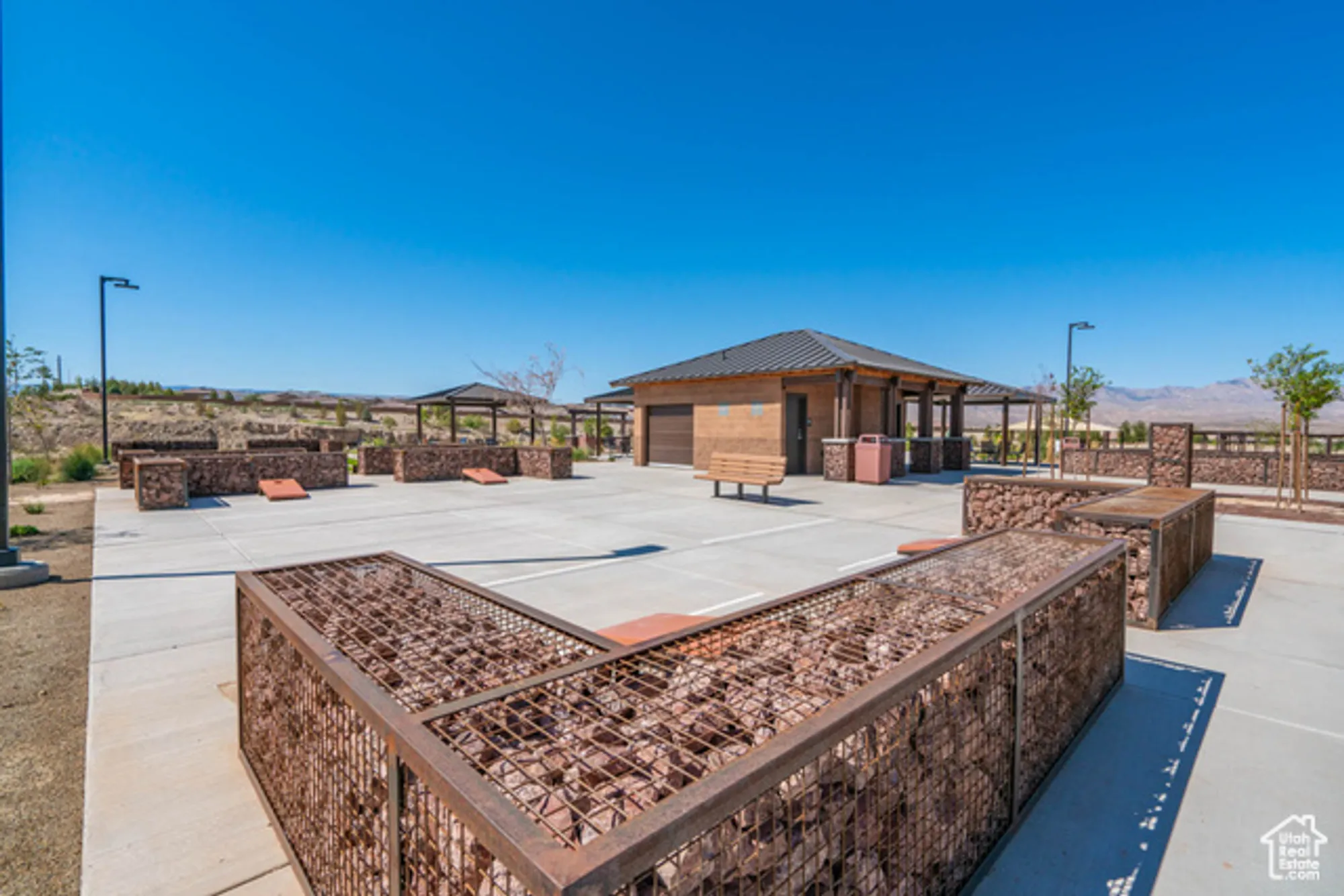 Property Slideshow image 40 of 50 | 1137 w grayson dr, St George, UT, 84790