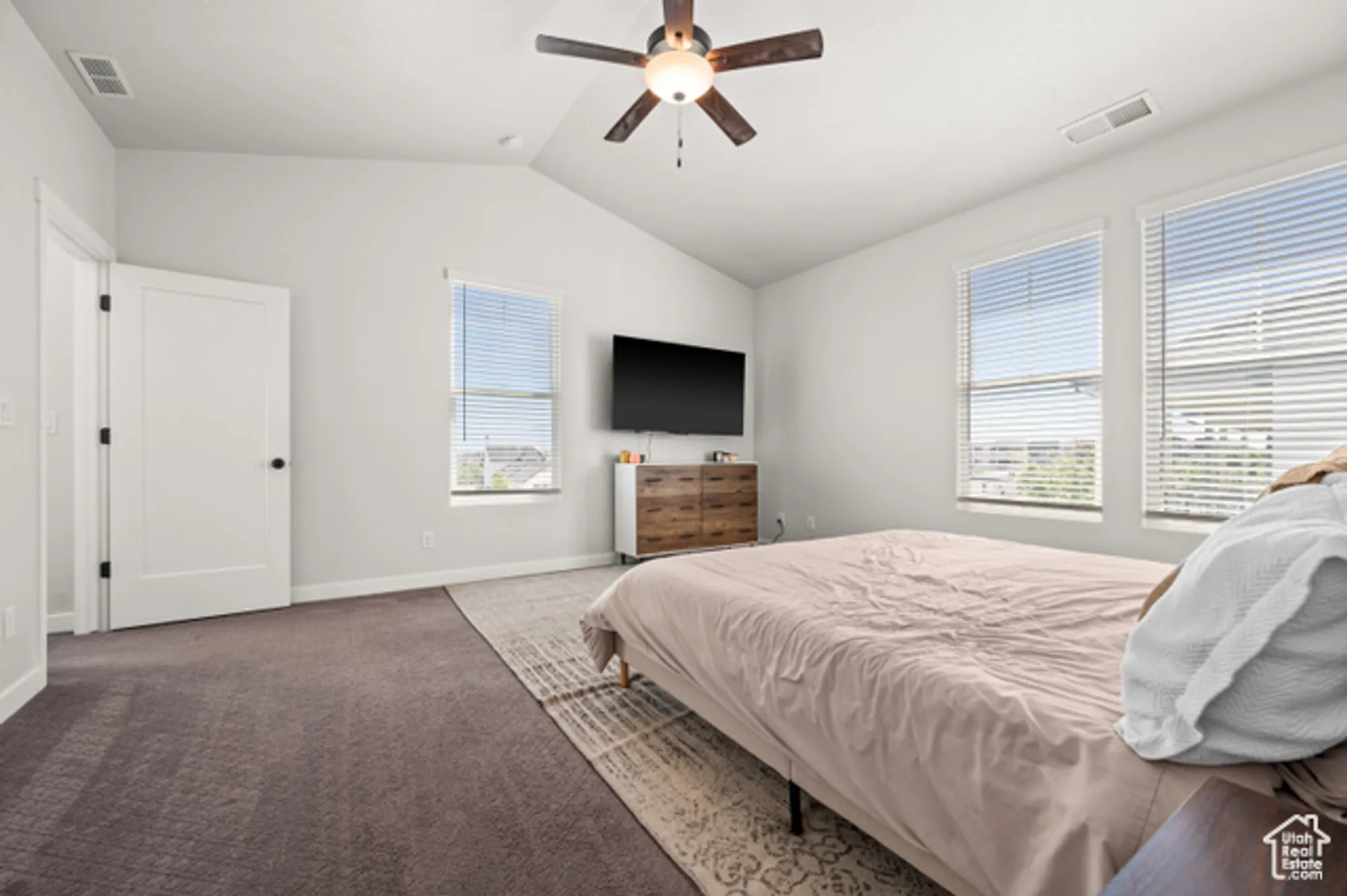 Property Slideshow image 7 of 19 | 5087 w rambutan way, South Jordan, UT, 84009