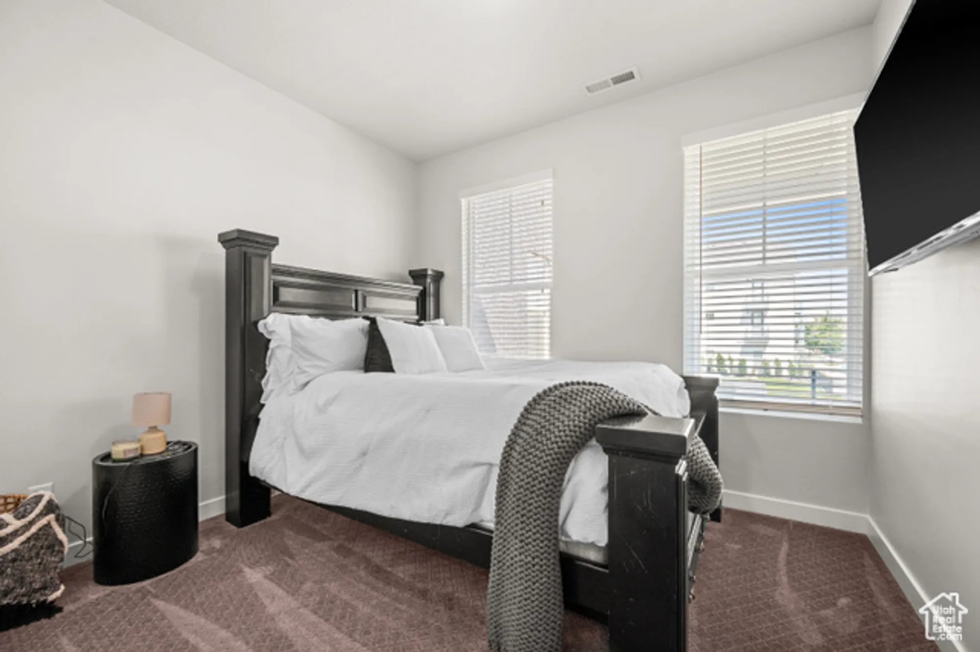 Property Slideshow image 14 of 19 | 5087 w rambutan way, South Jordan, UT, 84009