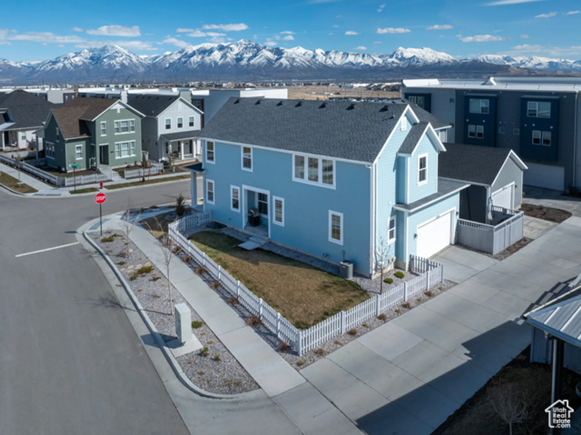 Property Slideshow image 11 of 63 | 11228 s old bridge rd, South Jordan, UT, 84009