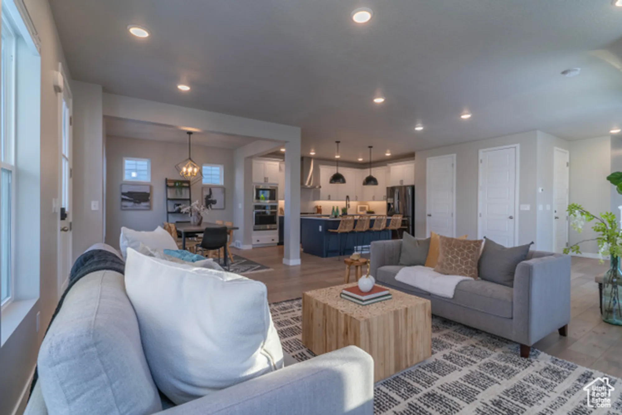 Property Slideshow image 21 of 63 | 11228 s old bridge rd, South Jordan, UT, 84009