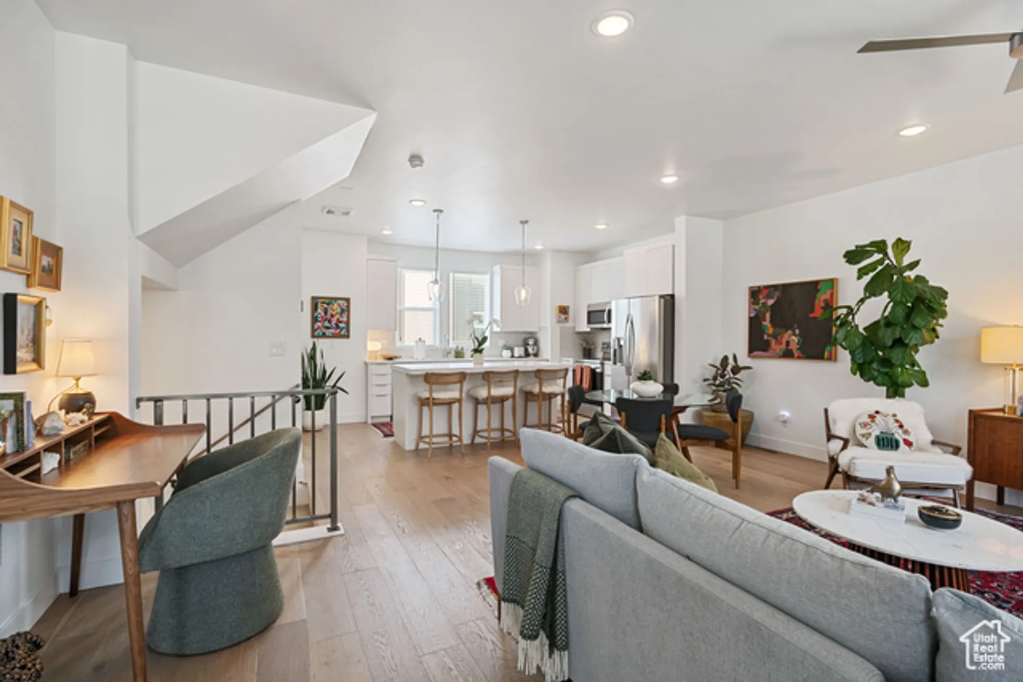 Property Slideshow image 10 of 27 | 11346 s willow walk dr, South Jordan, UT, 84009