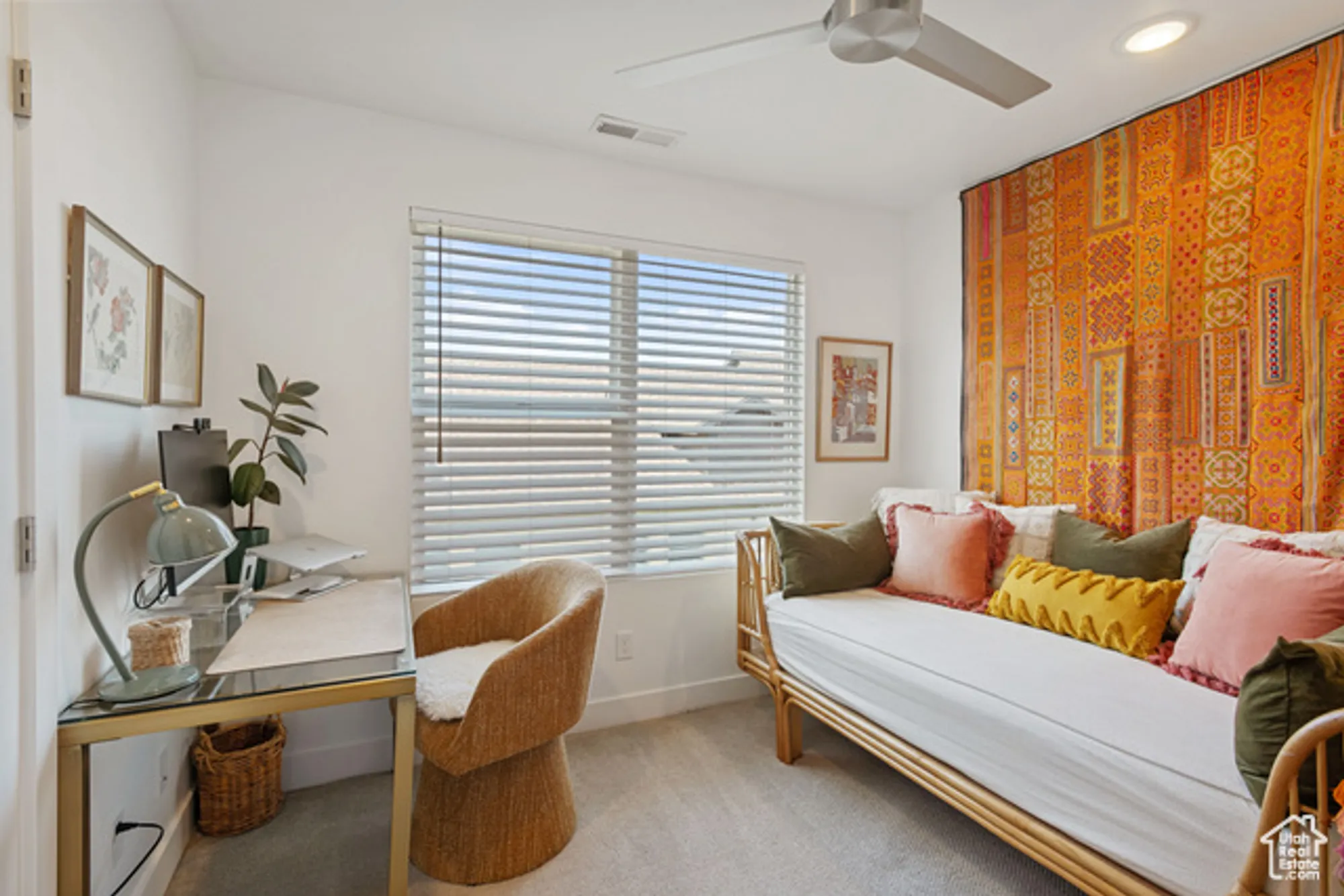 Property Slideshow image 22 of 27 | 11346 s willow walk dr, South Jordan, UT, 84009