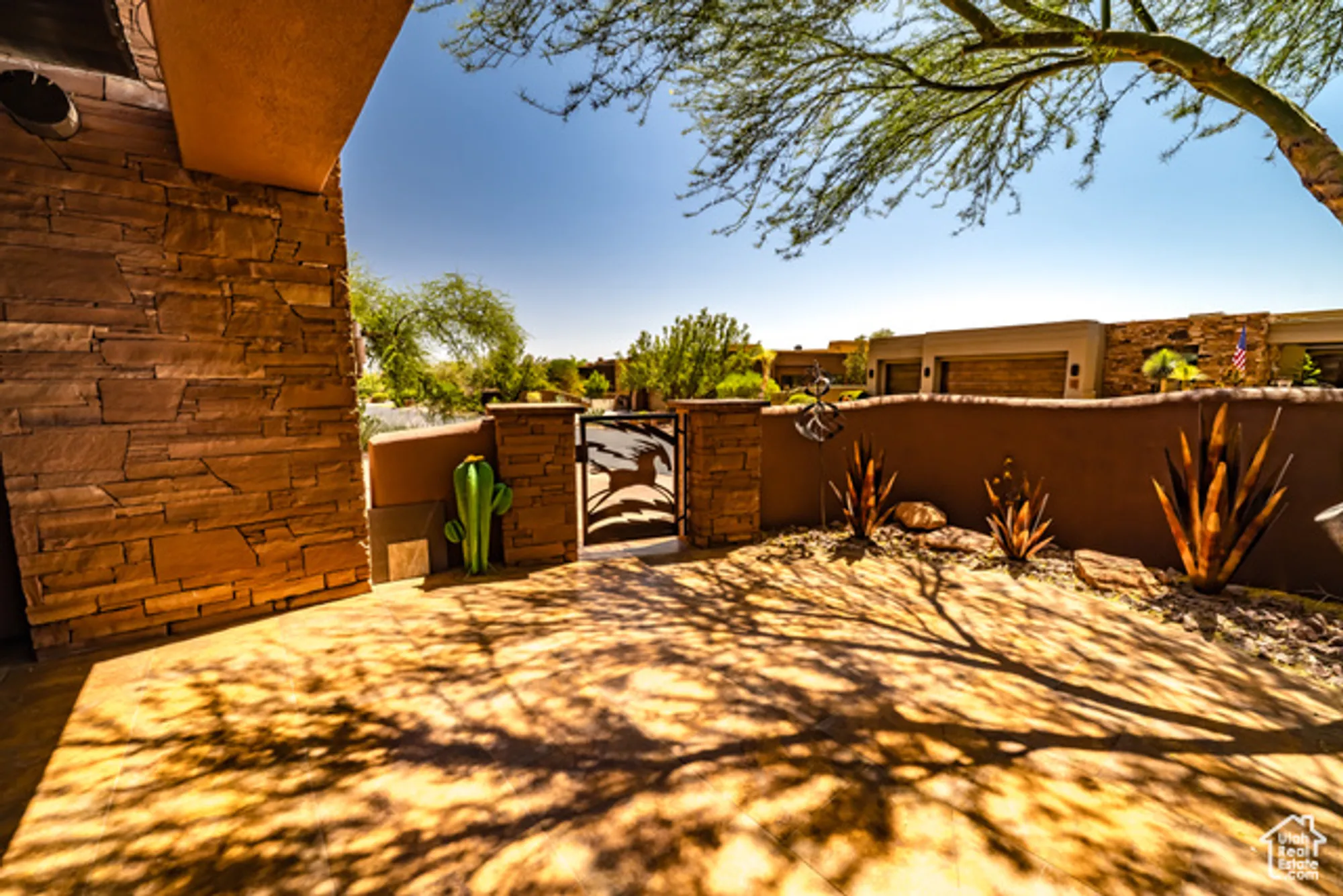 Property Slideshow image 7 of 56 | 2336 w entrada trl unit 26, St George, UT, 84770