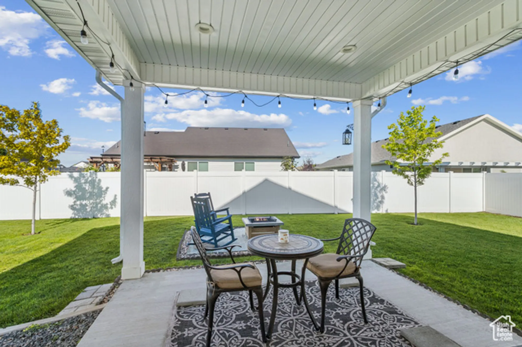 Property Slideshow image 5 of 44 | 910 w 800 n, Tremonton, UT, 84337