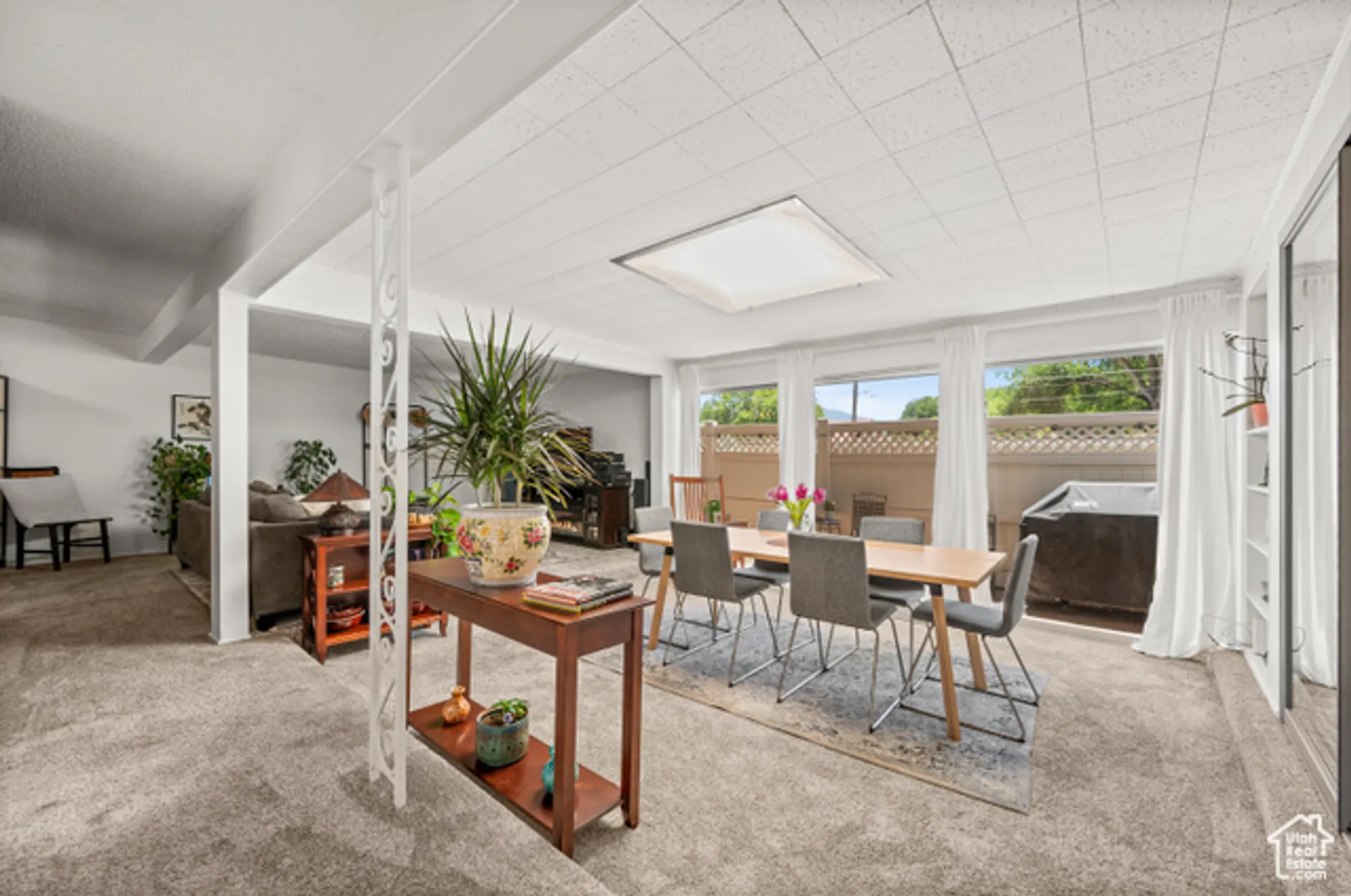 Property Slideshow image 8 of 25 | 3674 s 860 e unit e 45, Millcreek, UT, 84106