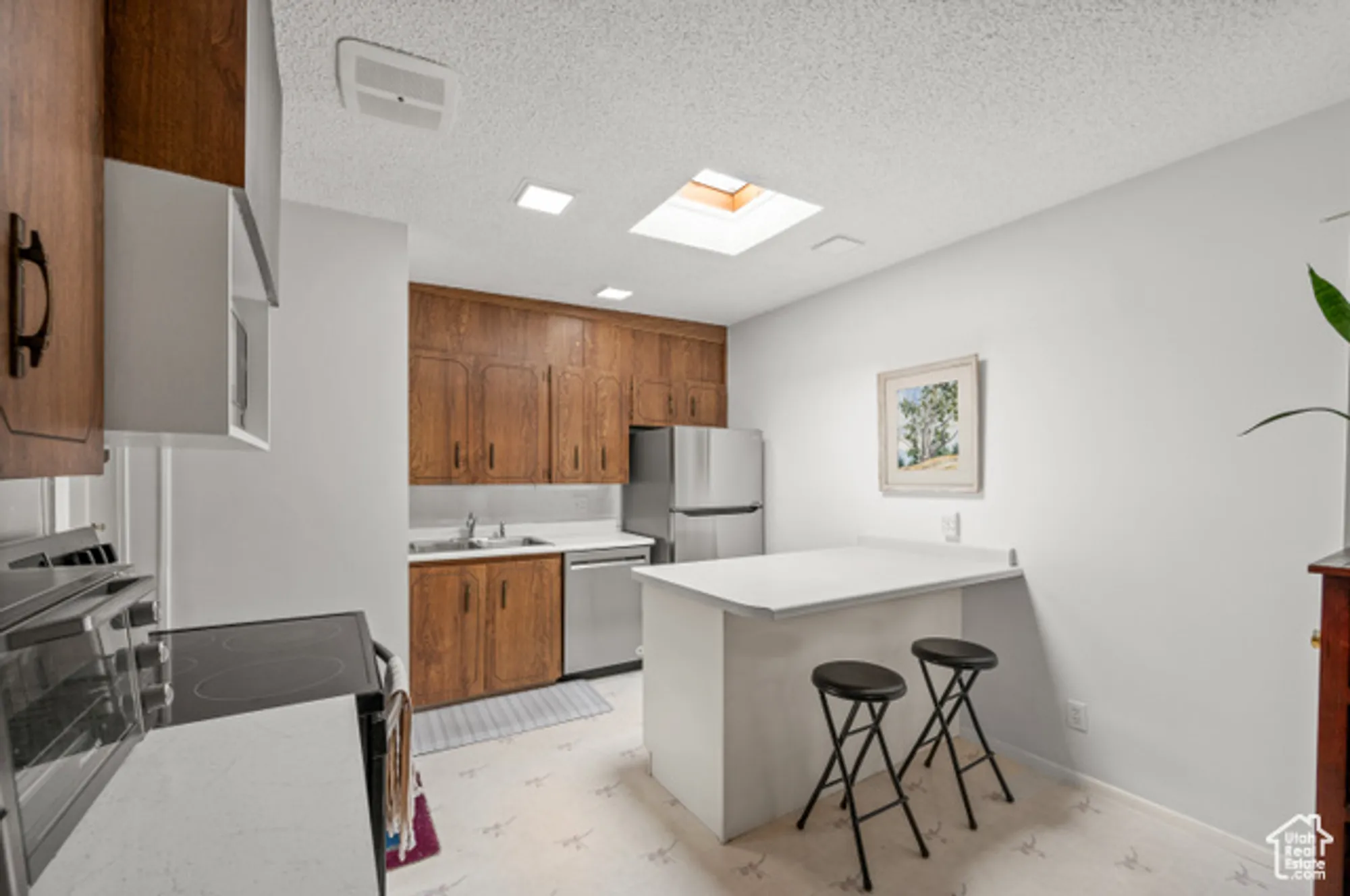 Property Slideshow image 12 of 25 | 3674 s 860 e unit e 45, Millcreek, UT, 84106