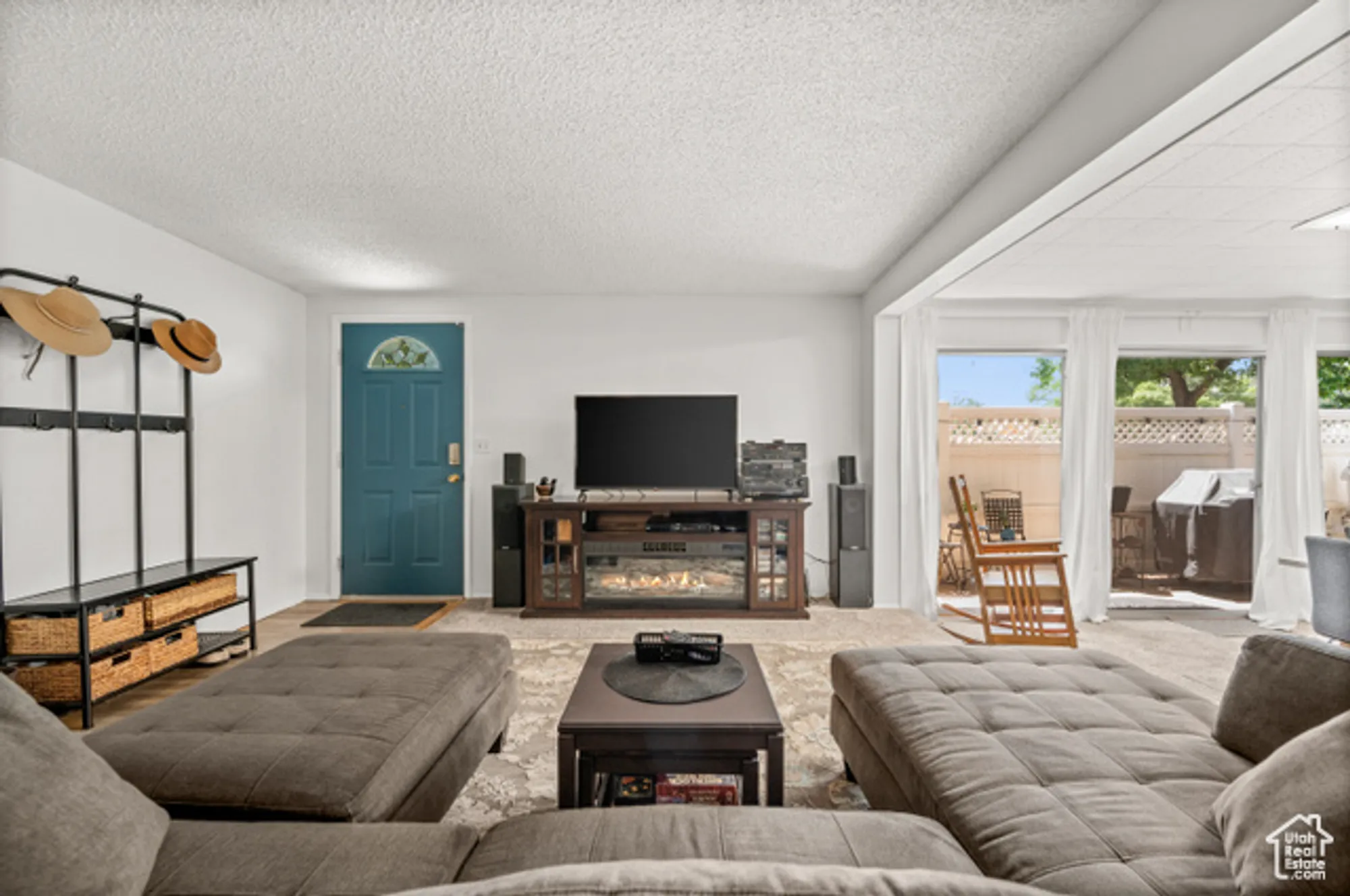 Property Slideshow image 3 of 25 | 3674 s 860 e unit e 45, Millcreek, UT, 84106