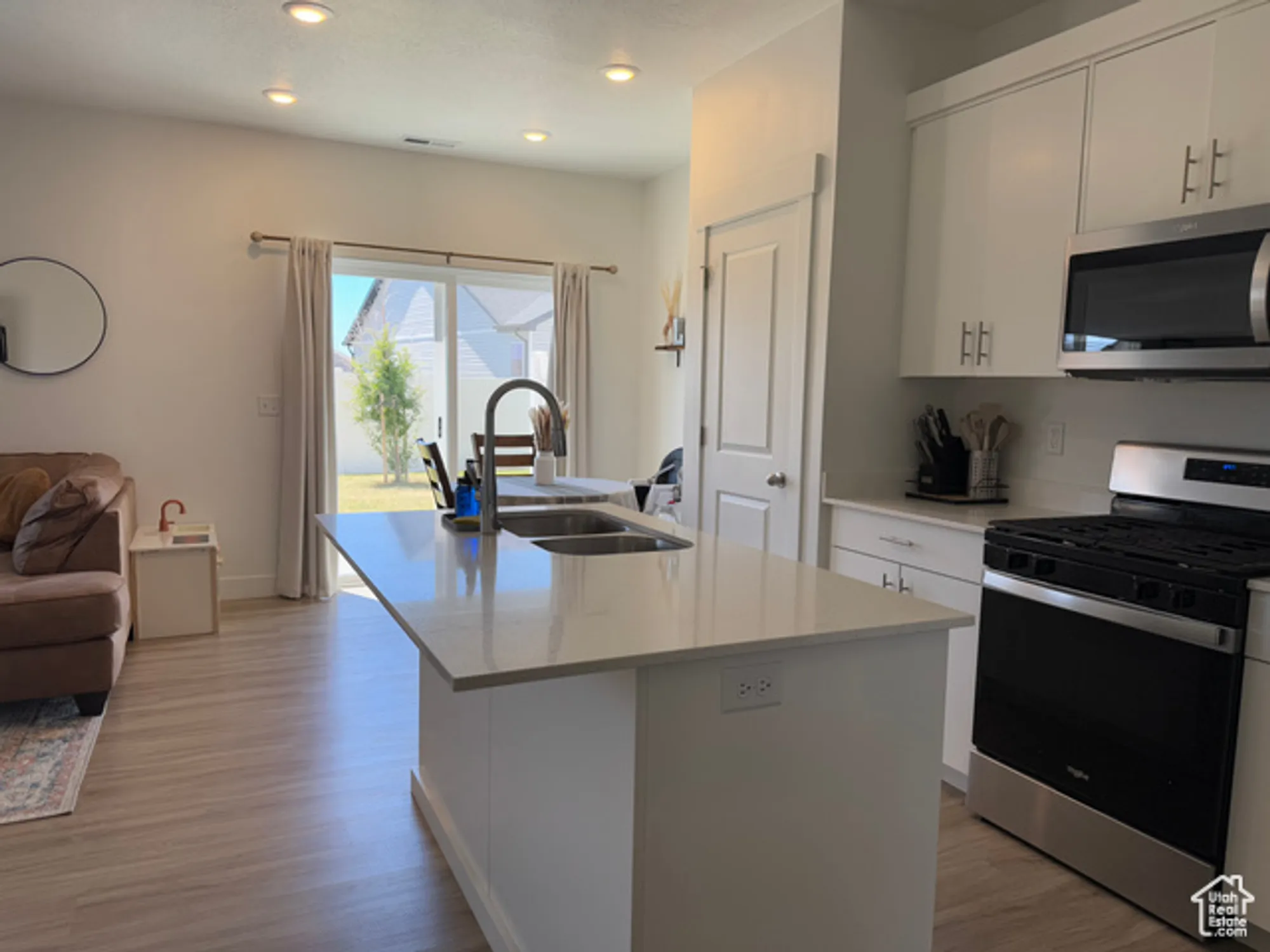 Property Slideshow image 8 of 23 | 931 w 910 n, Tremonton, UT, 84337