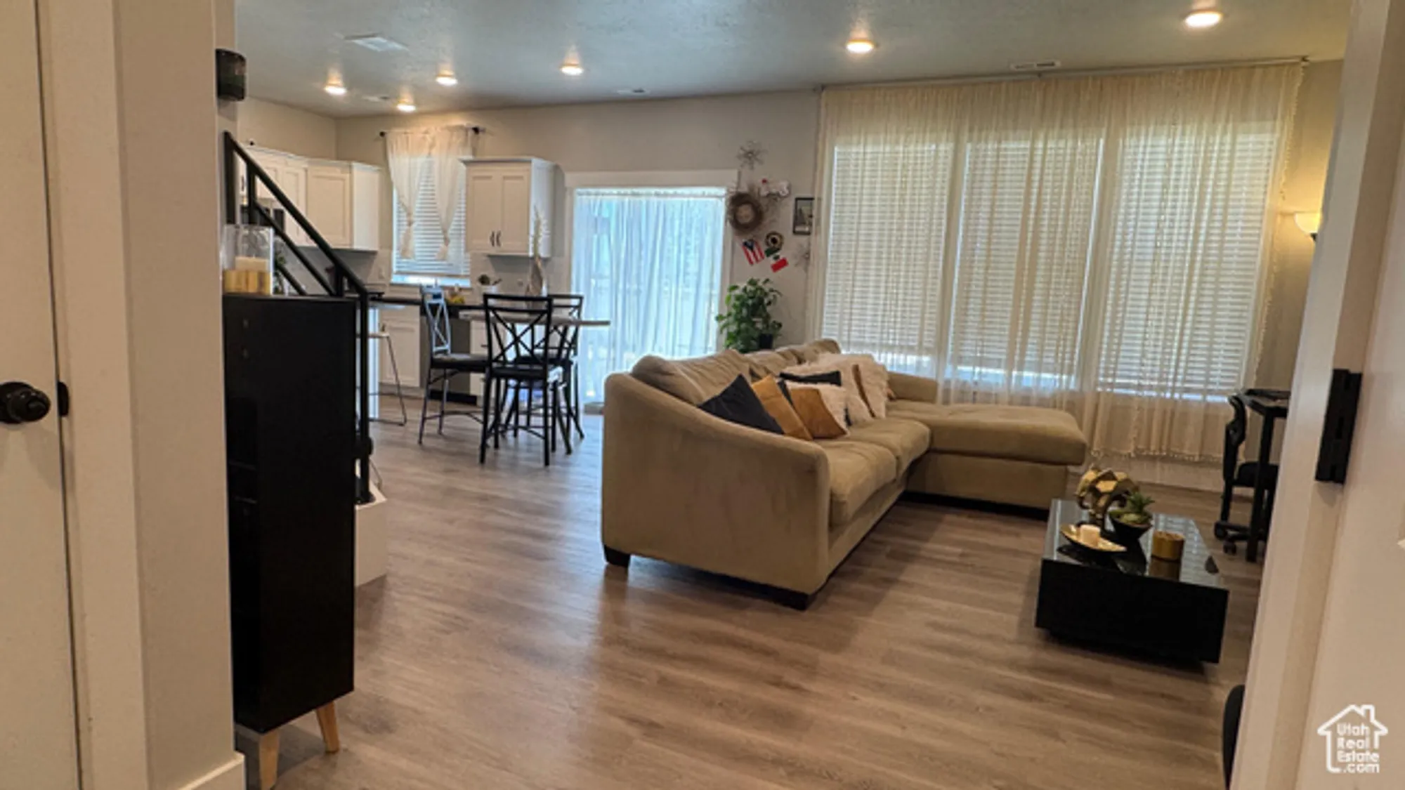 Property Slideshow image 5 of 9 | 898 n 870 w # 97, Tremonton, UT, 84337