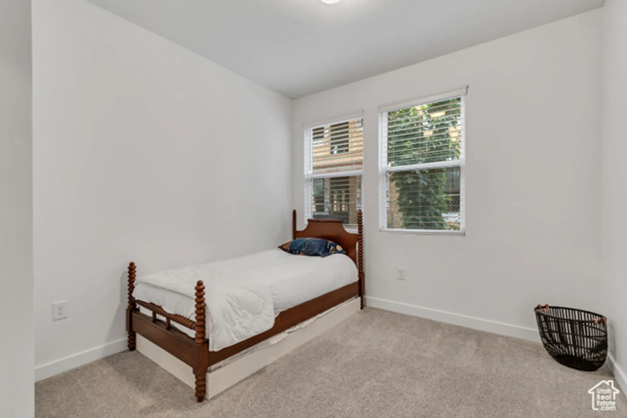 Property Slideshow image 12 of 19 | 5243 w reventon dr unit 101, South Jordan, UT, 84009