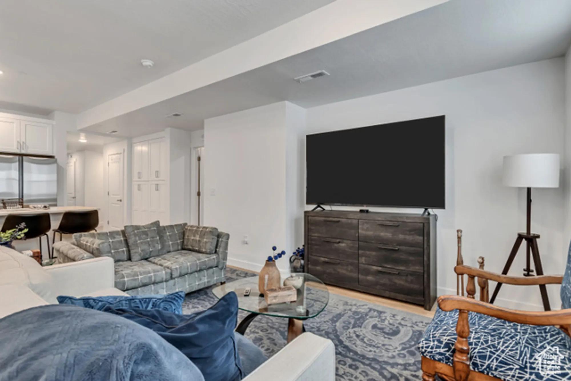 Property Slideshow image 5 of 19 | 5243 w reventon dr unit 101, South Jordan, UT, 84009