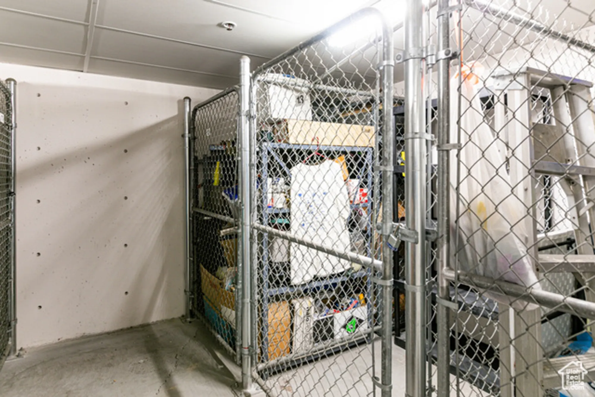 Property Slideshow image 21 of 30 | 11075 s grape arbor pl 206, Sandy, UT, 84070