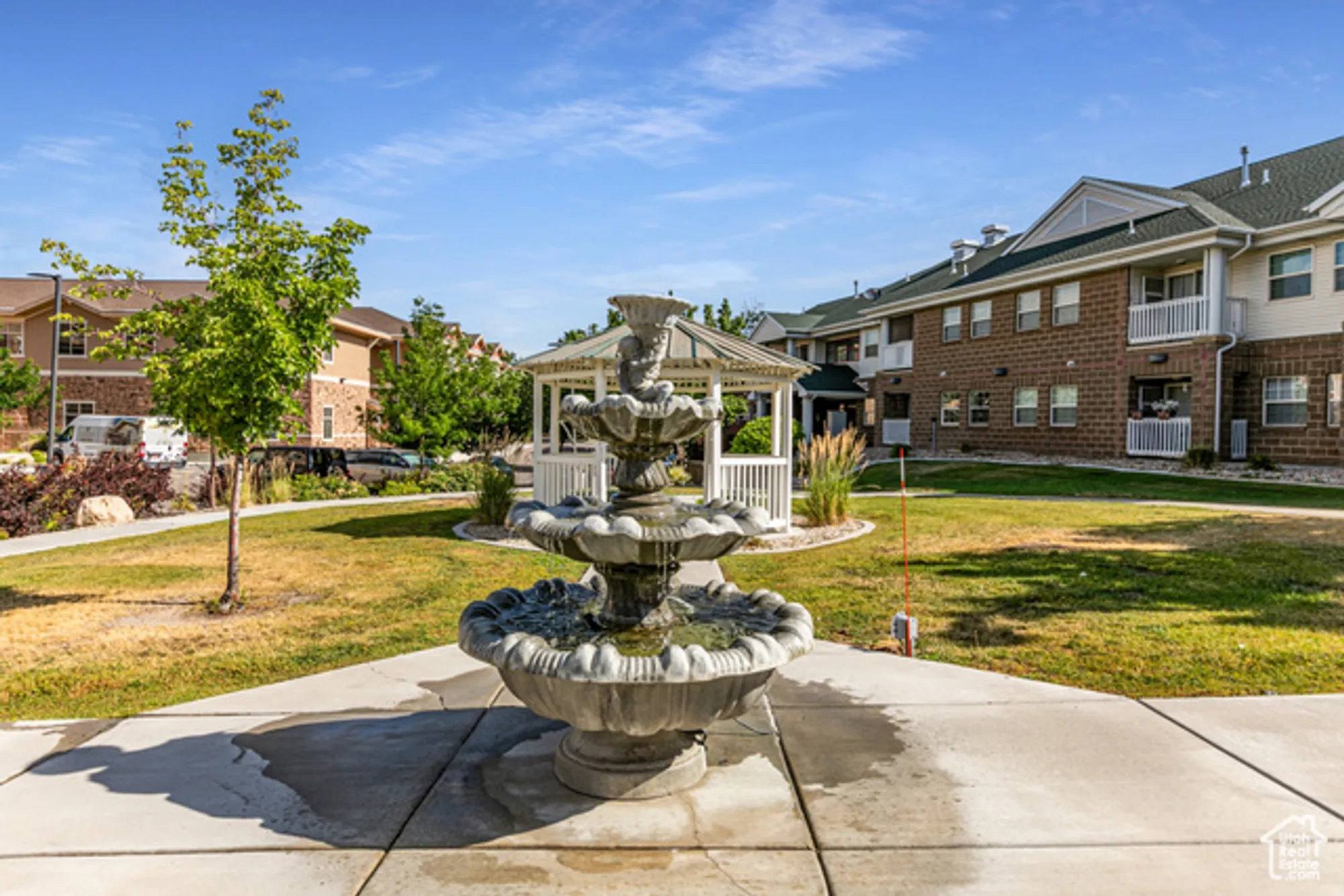 Property Slideshow image 27 of 30 | 11075 s grape arbor pl 206, Sandy, UT, 84070