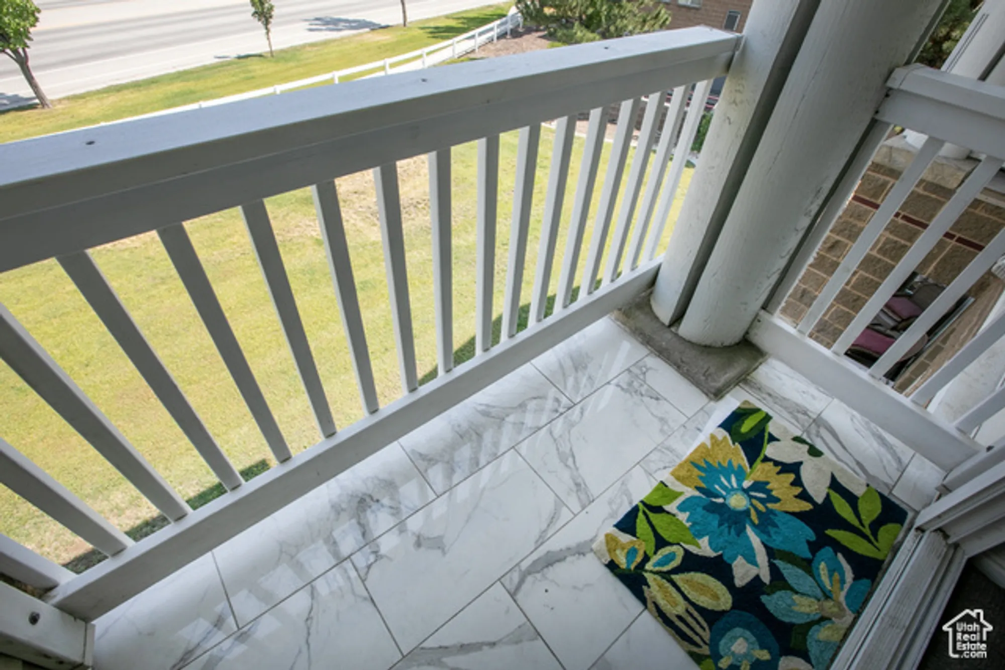 Property Slideshow image 17 of 30 | 11075 s grape arbor pl 206, Sandy, UT, 84070