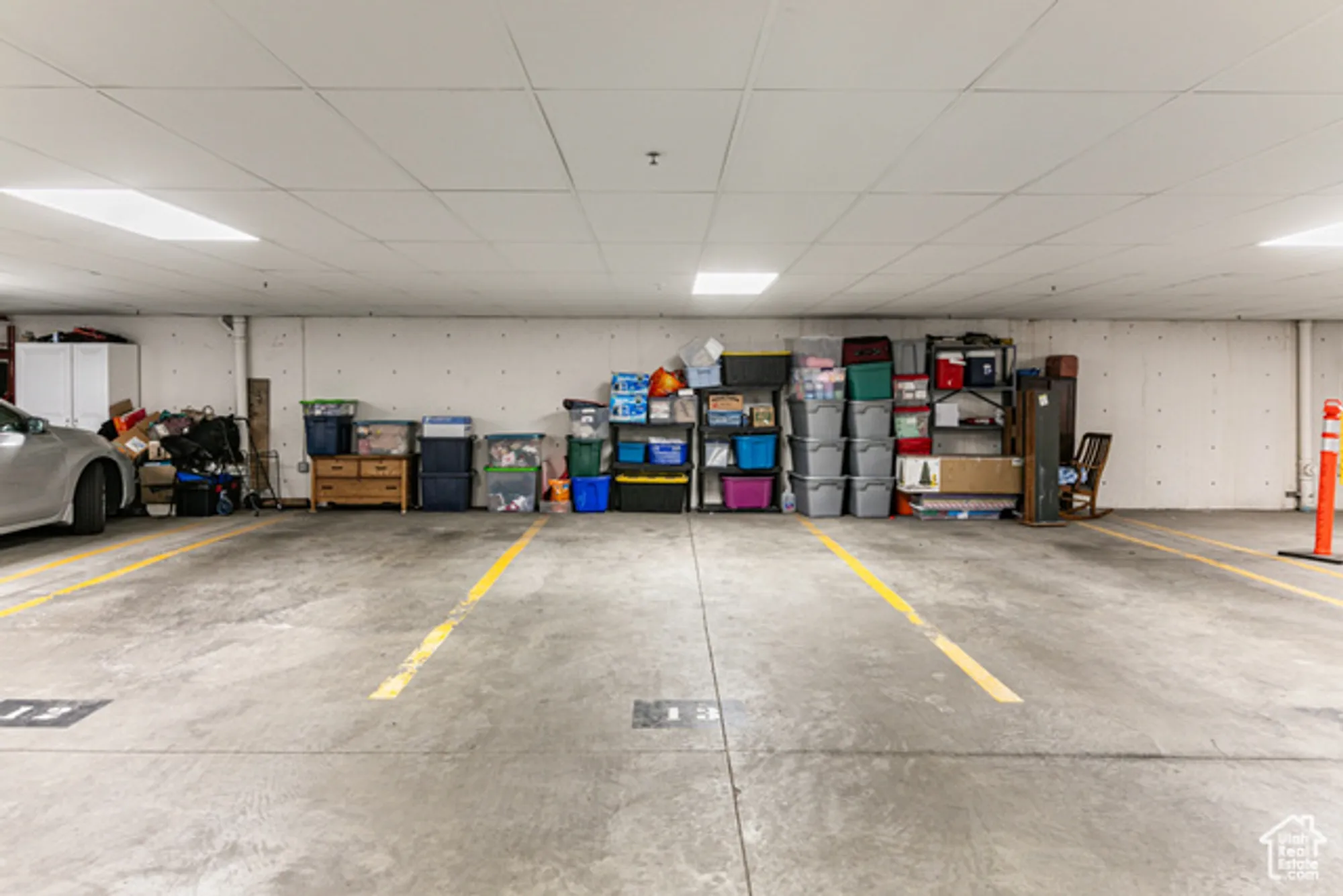 Property Slideshow image 19 of 30 | 11075 s grape arbor pl 206, Sandy, UT, 84070