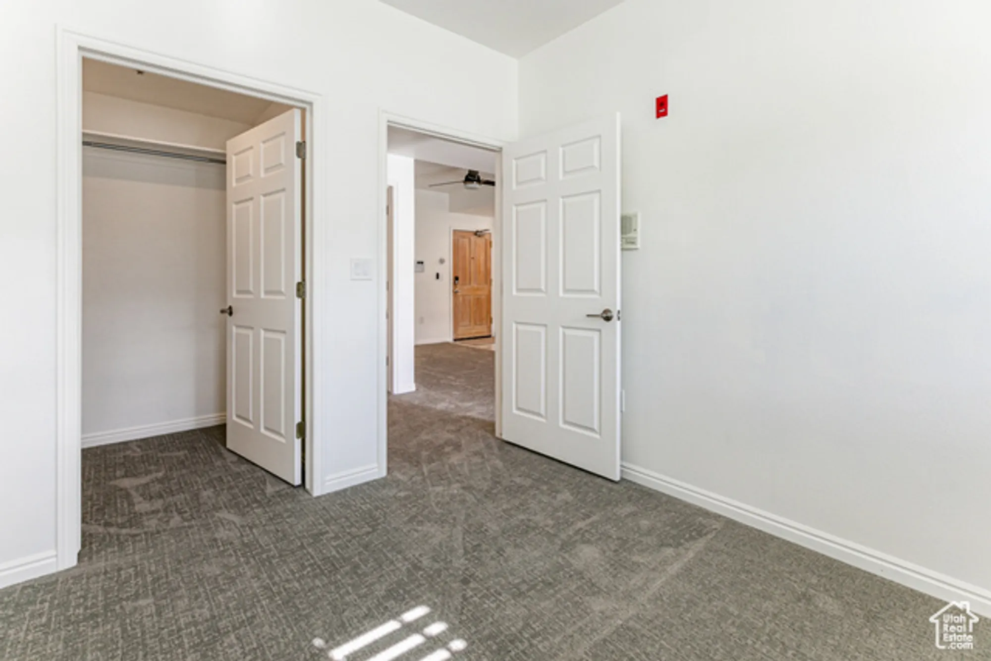 Property Slideshow image 10 of 30 | 11075 s grape arbor pl 206, Sandy, UT, 84070