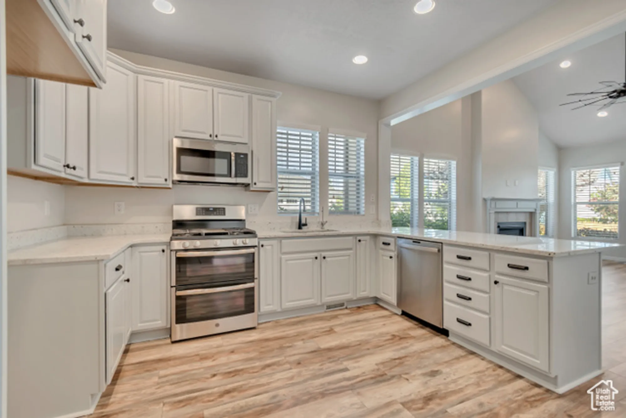 Property Slideshow image 20 of 39 | 11177 s kiwano way, South Jordan, UT, 84009