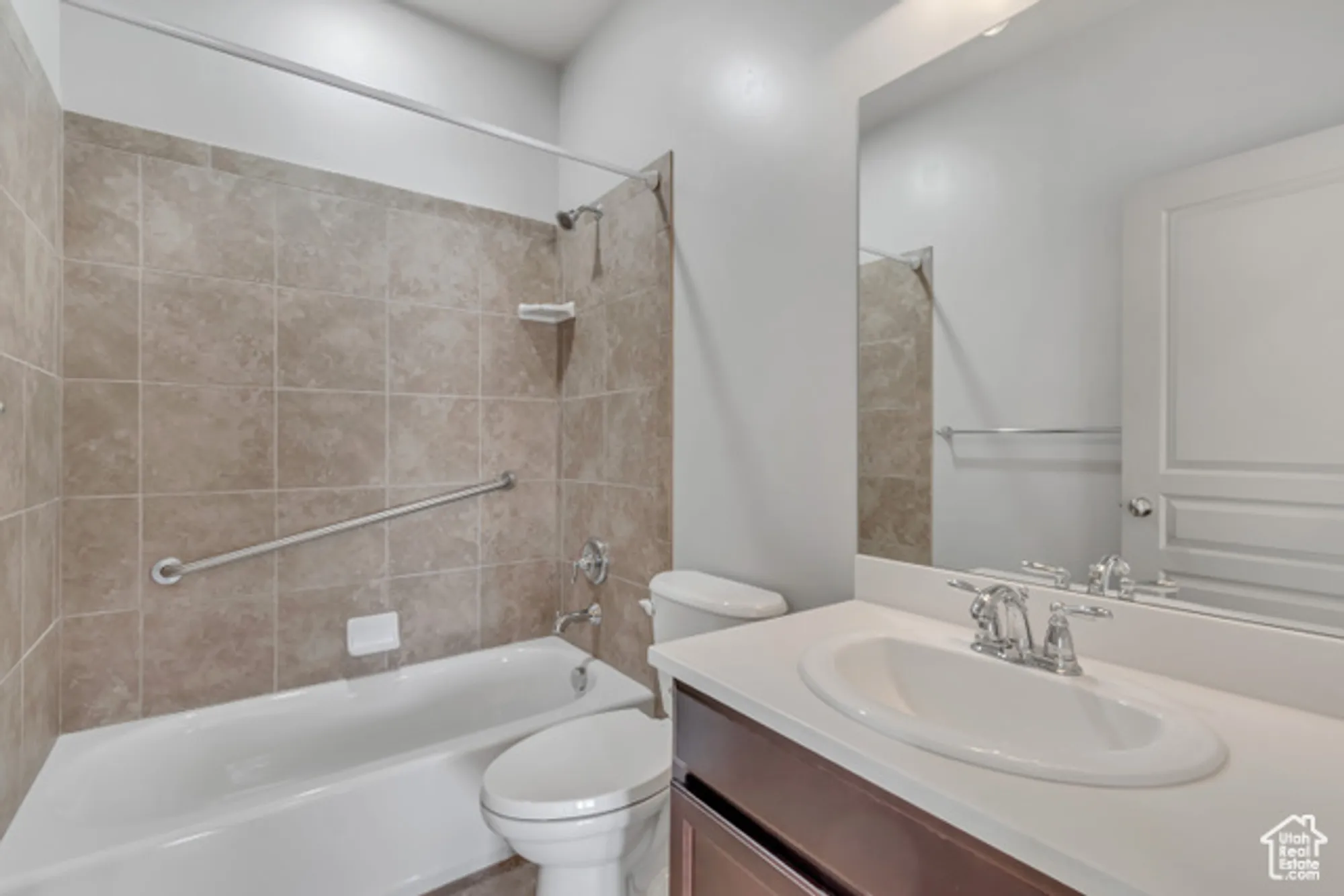 Property Slideshow image 26 of 39 | 11177 s kiwano way, South Jordan, UT, 84009