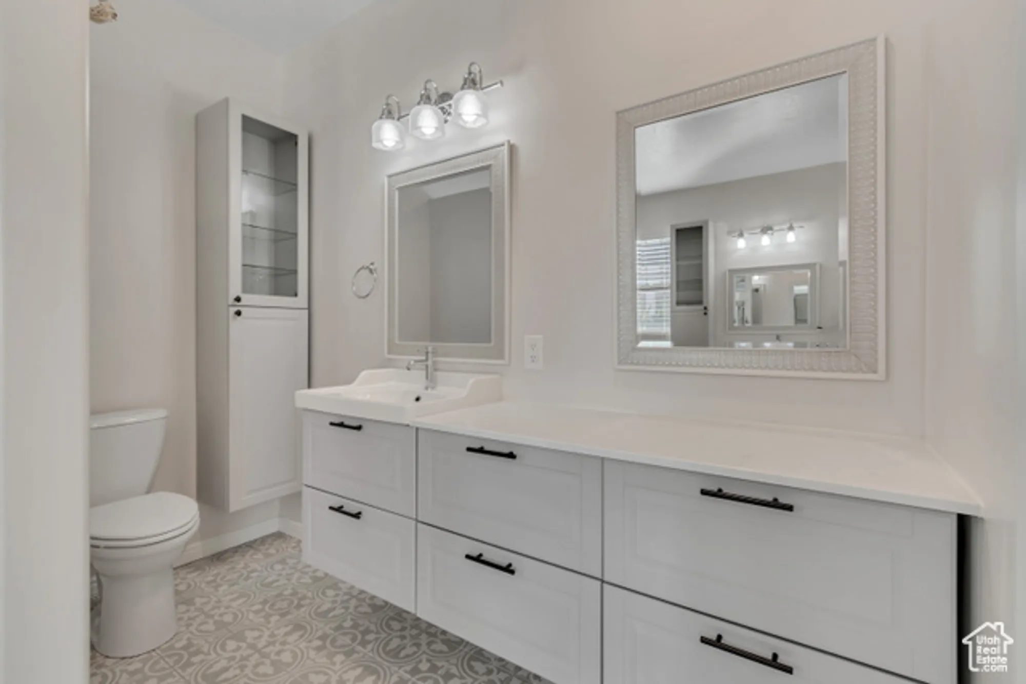 Property Slideshow image 14 of 39 | 11177 s kiwano way, South Jordan, UT, 84009