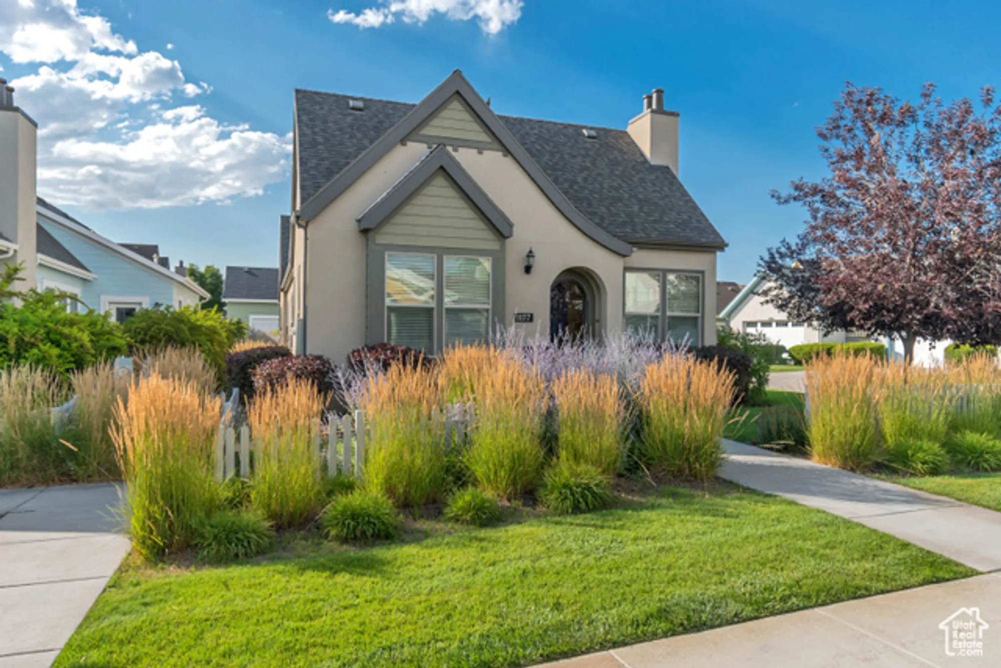 Property Slideshow image 2 of 39 | 11177 s kiwano way, South Jordan, UT, 84009