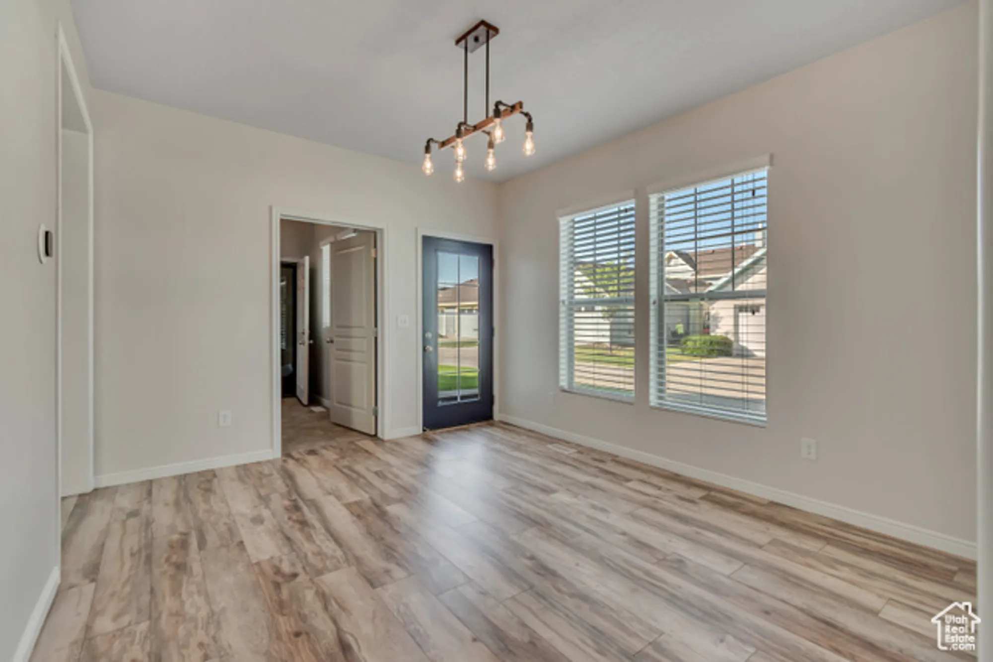 Property Slideshow image 21 of 39 | 11177 s kiwano way, South Jordan, UT, 84009