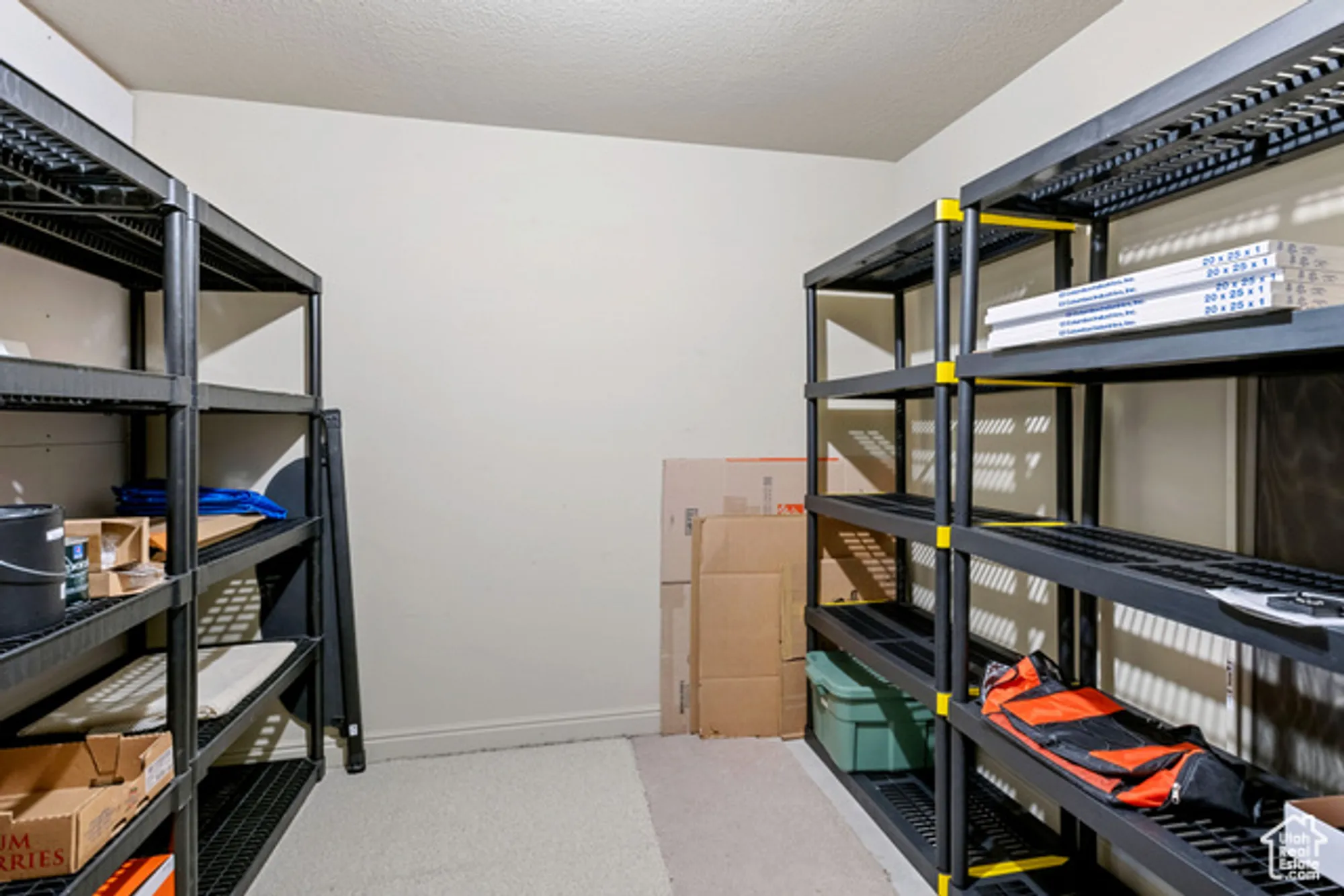 Property Slideshow image 23 of 31 | 2029 w 9270 b, West Jordan, UT, 84088