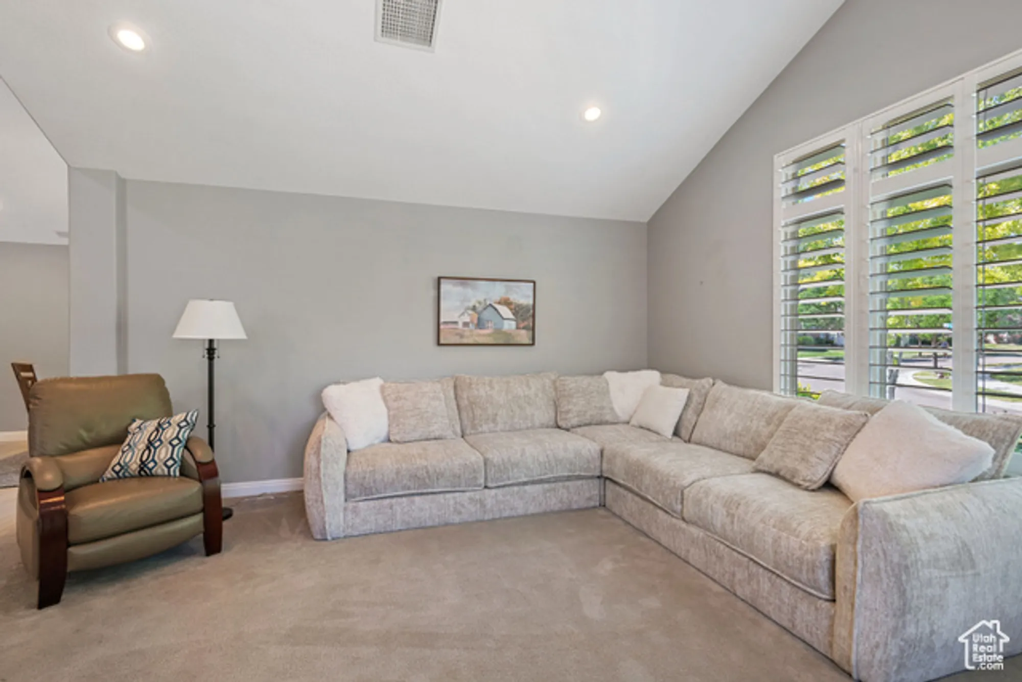 Property Slideshow image 5 of 31 | 2029 w 9270 b, West Jordan, UT, 84088