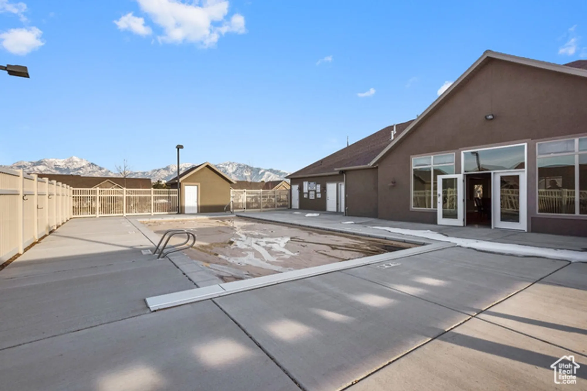 Property Slideshow image 30 of 31 | 2029 w 9270 b, West Jordan, UT, 84088