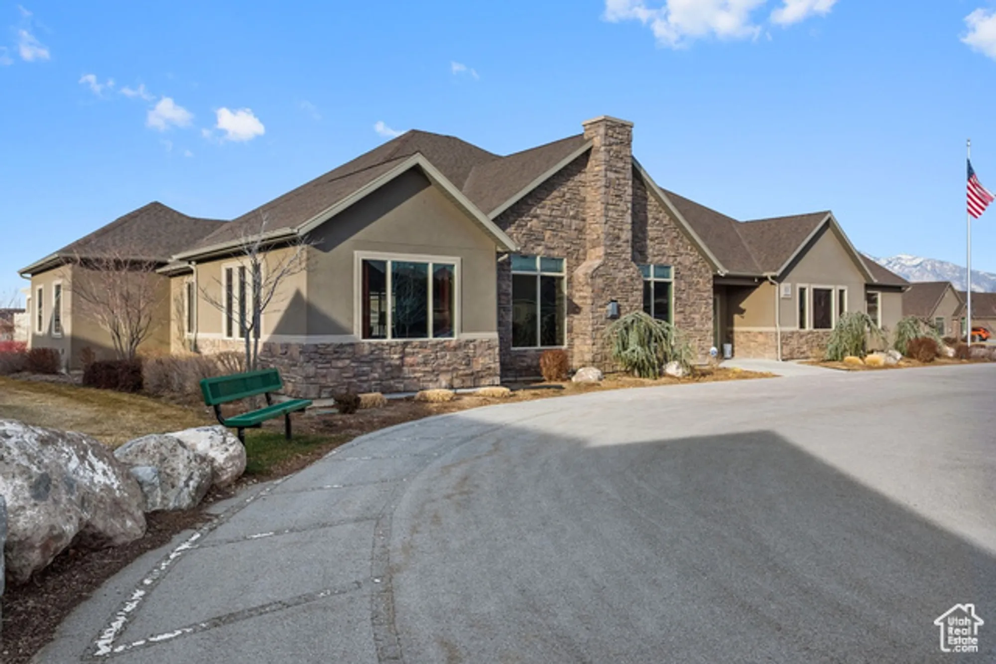 Property Slideshow image 26 of 31 | 2029 w 9270 b, West Jordan, UT, 84088