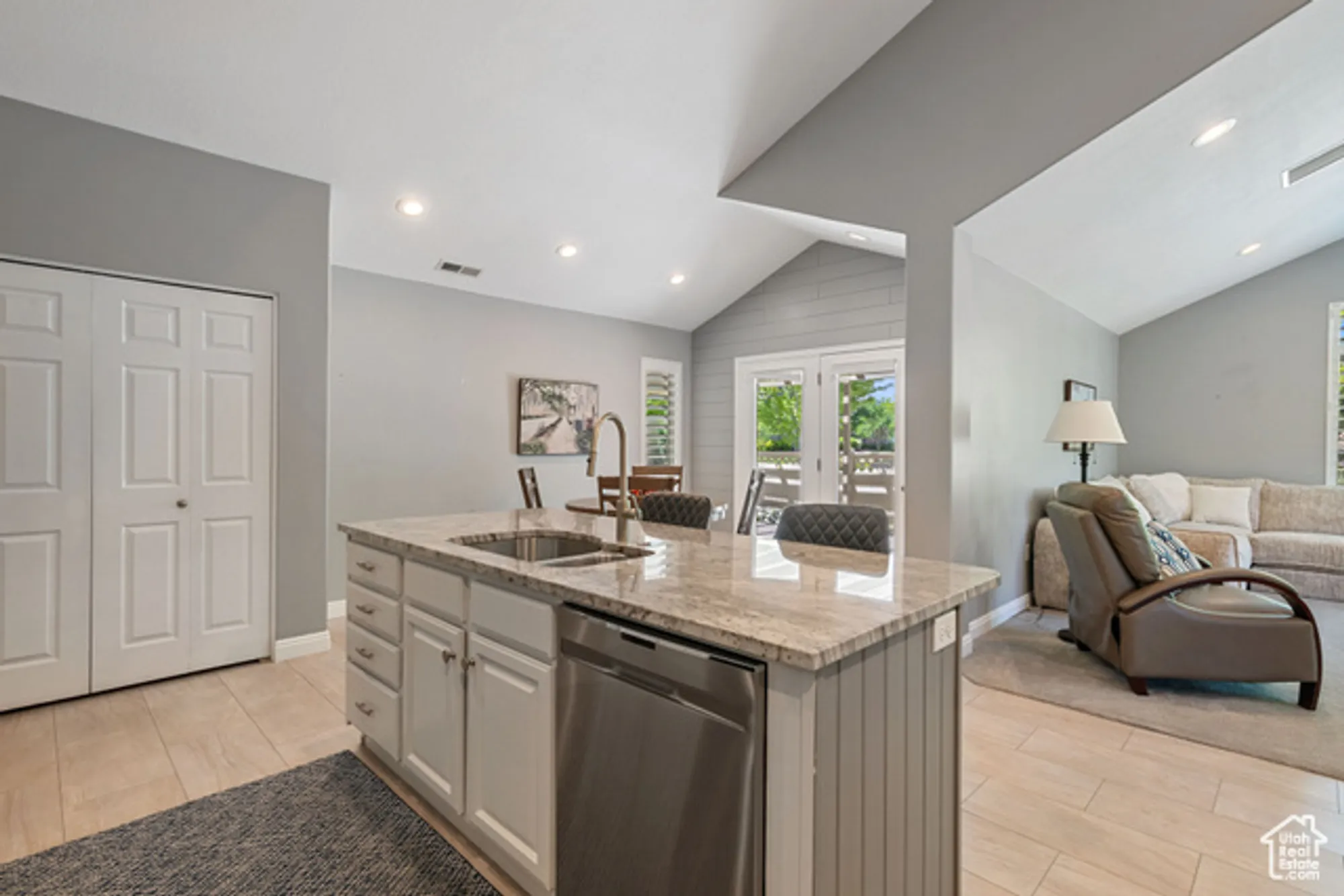 Property Slideshow image 11 of 31 | 2029 w 9270 b, West Jordan, UT, 84088