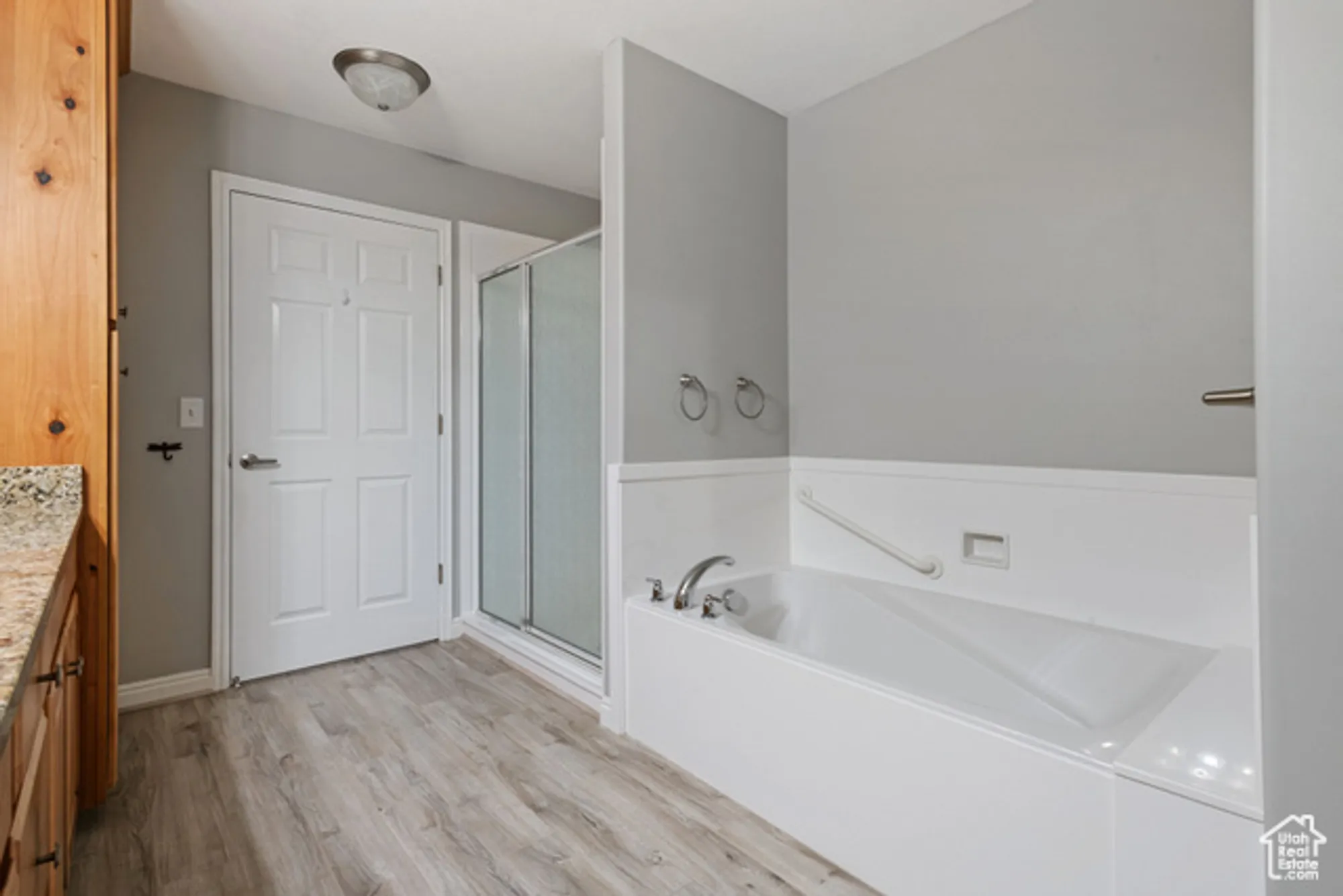 Property Slideshow image 17 of 31 | 2029 w 9270 b, West Jordan, UT, 84088