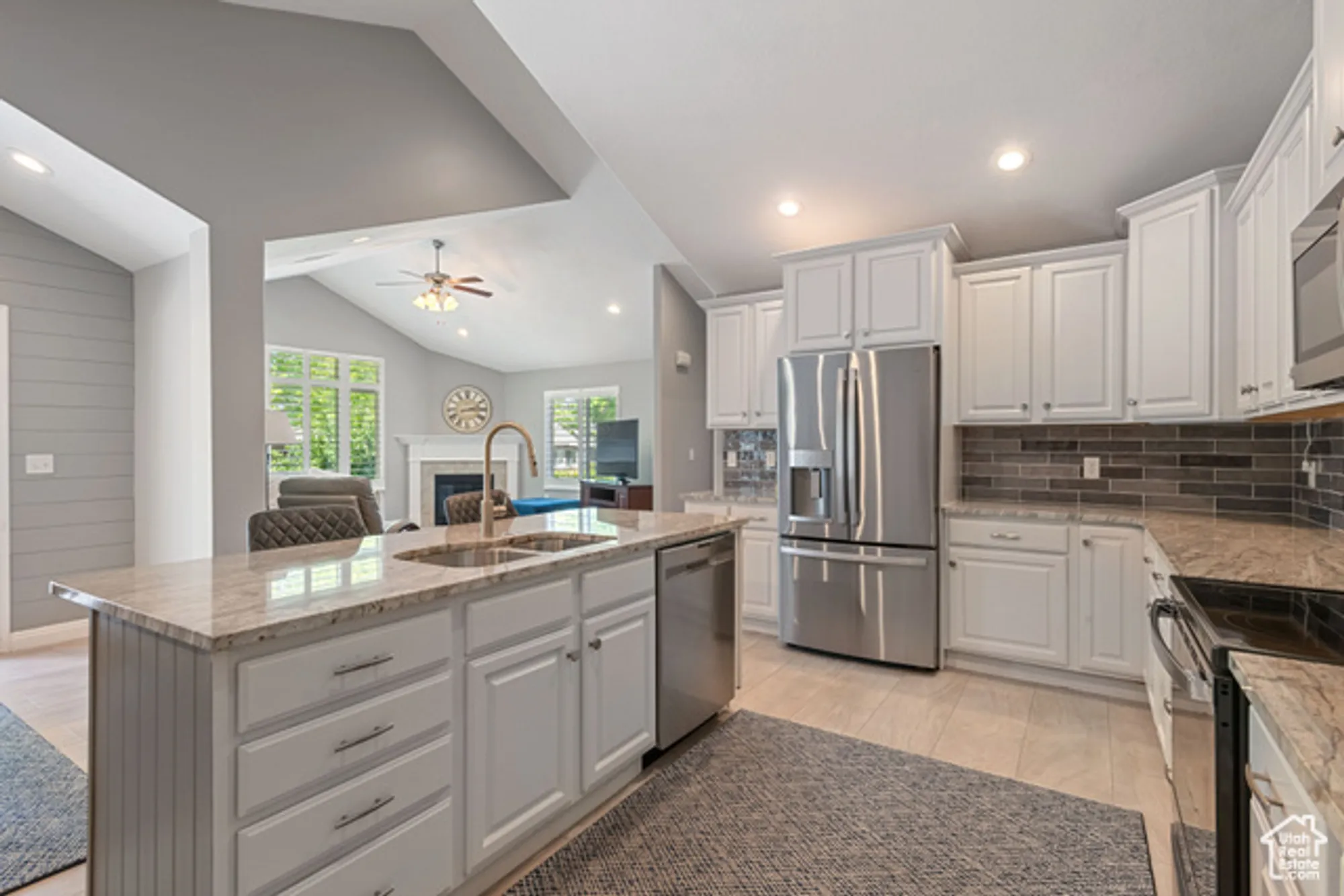 Property Slideshow image 10 of 31 | 2029 w 9270 b, West Jordan, UT, 84088