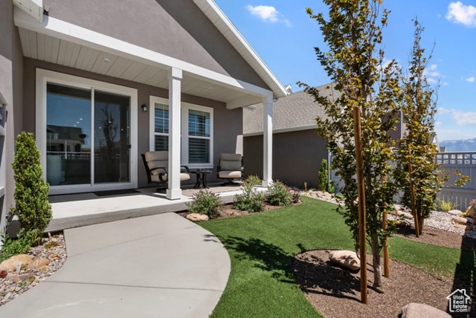 Property Slideshow image 26 of 35 | 6077 w franciscotti dr, South Jordan, UT, 84009