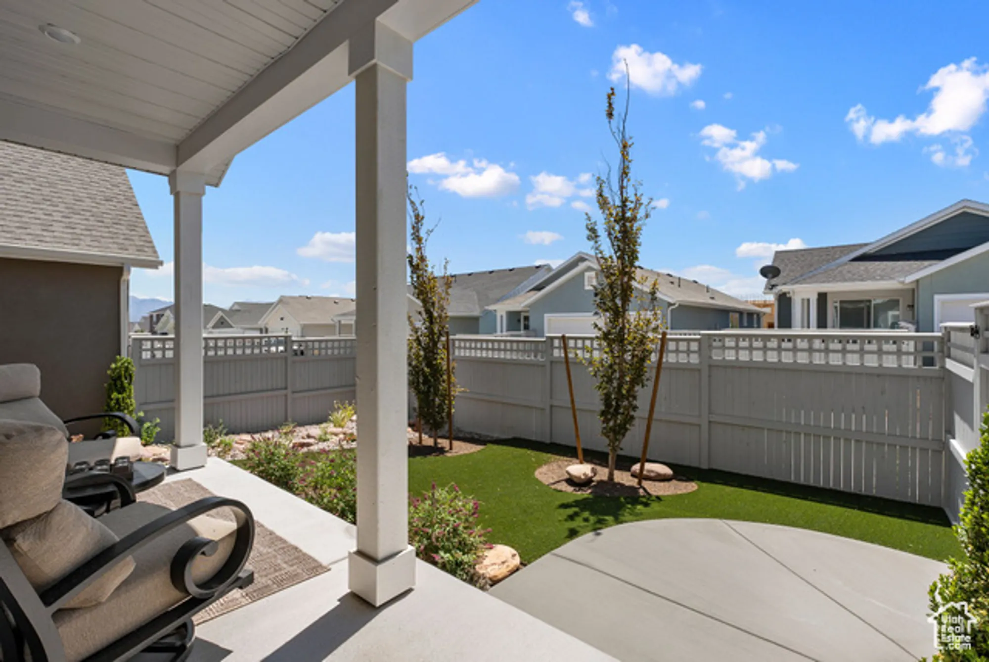 Property Slideshow image 27 of 35 | 6077 w franciscotti dr, South Jordan, UT, 84009