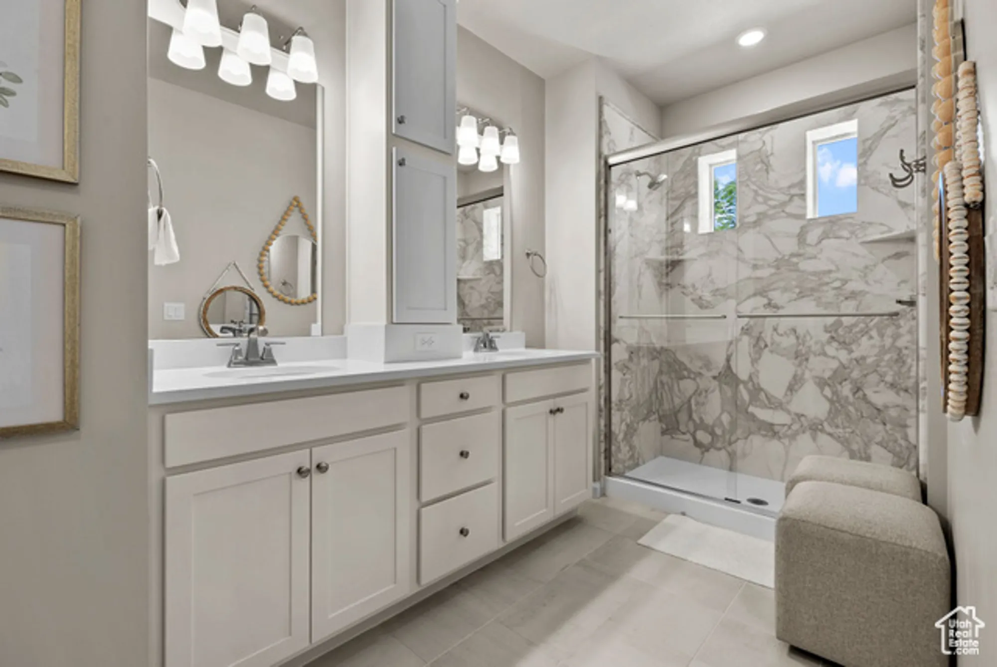 Property Slideshow image 18 of 35 | 6077 w franciscotti dr, South Jordan, UT, 84009