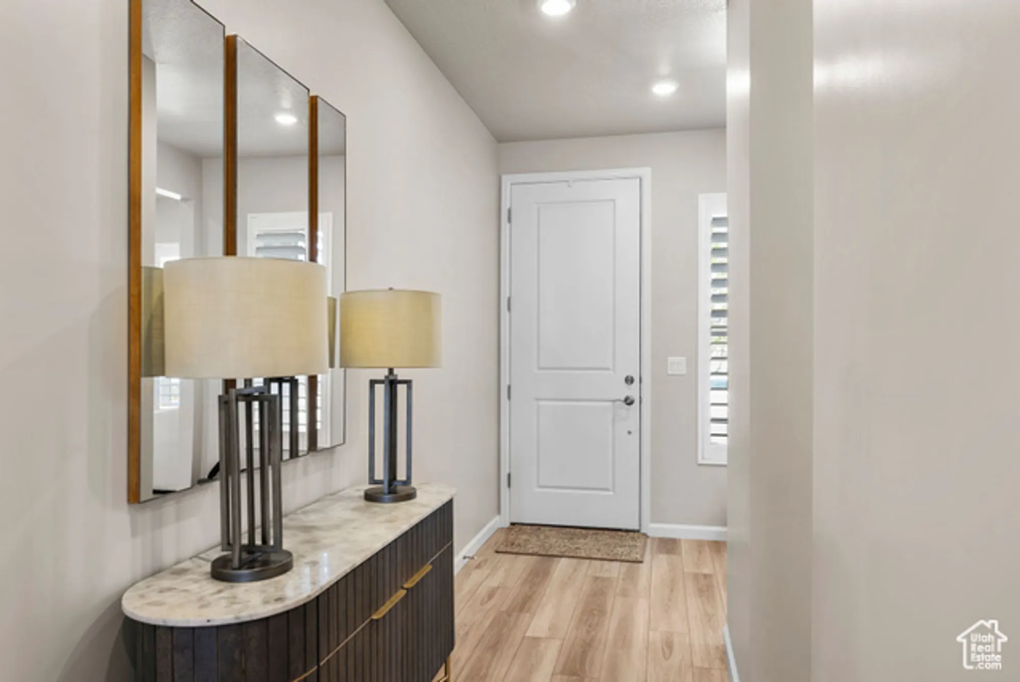 Property Slideshow image 4 of 35 | 6077 w franciscotti dr, South Jordan, UT, 84009