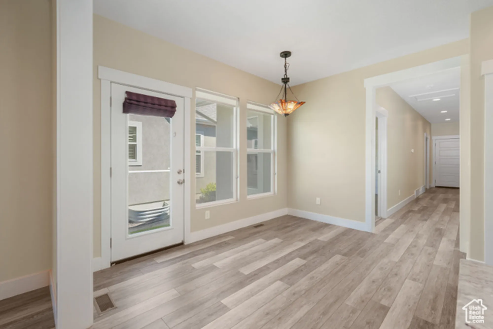 Property Slideshow image 8 of 29 | 565 e 3375, Lehi, UT, 84043