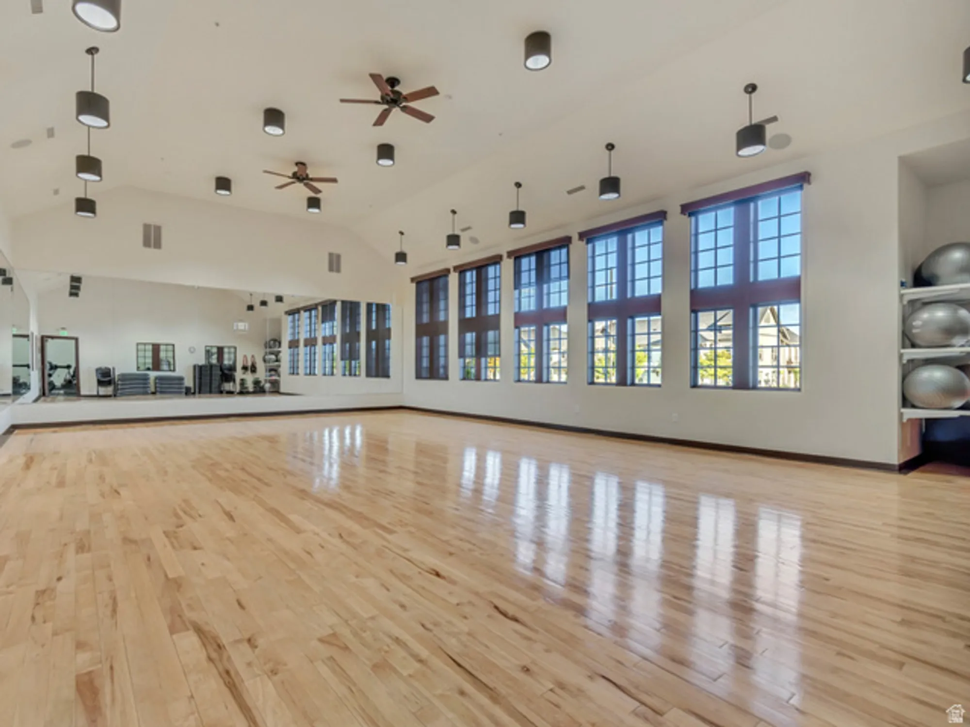 Property Slideshow image 34 of 39 | 11184 s waltana way unit 105, South Jordan, UT, 84009