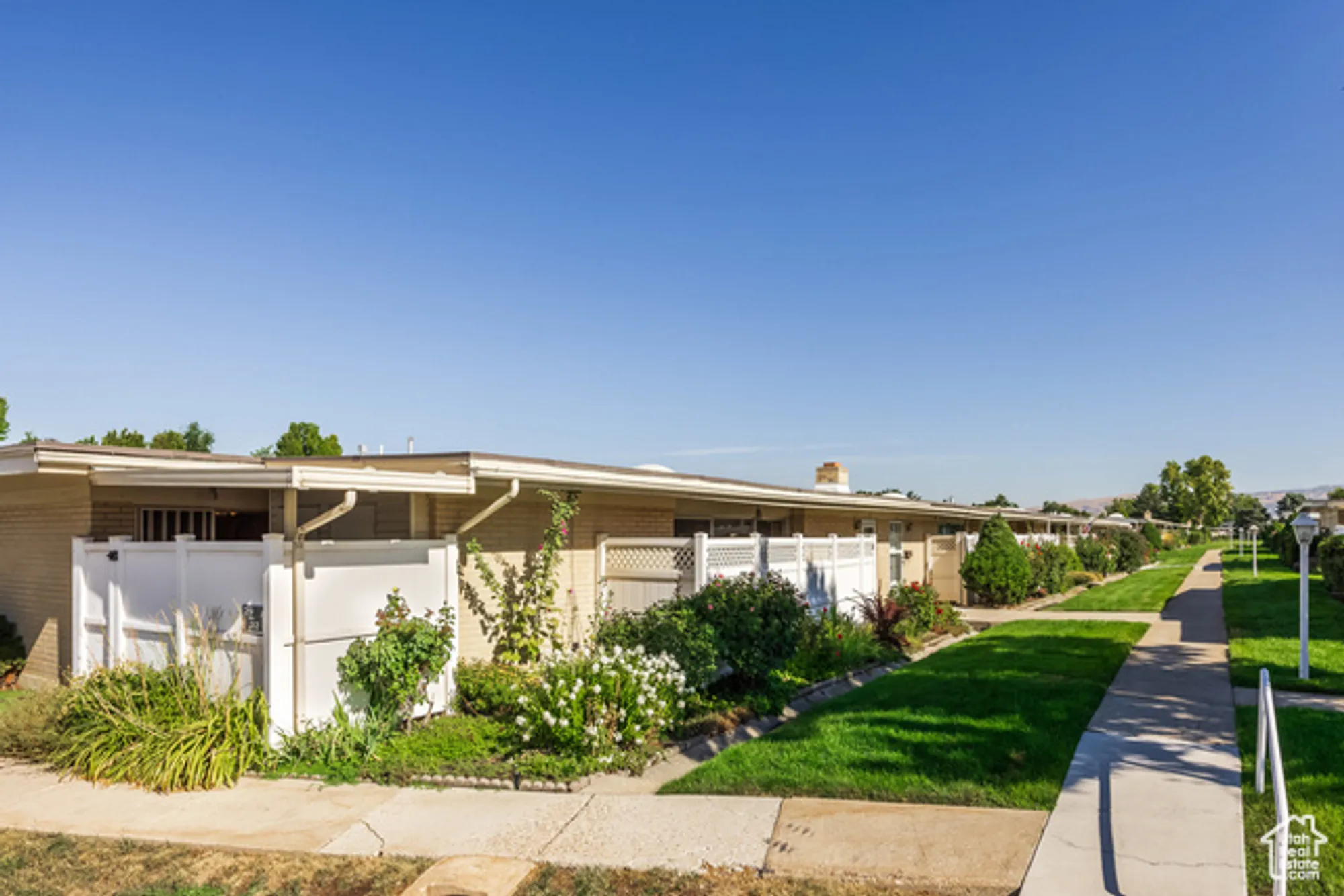 Property Slideshow image 29 of 32 | 3669 s 860 e unit e 29, Salt Lake City, UT, 84106