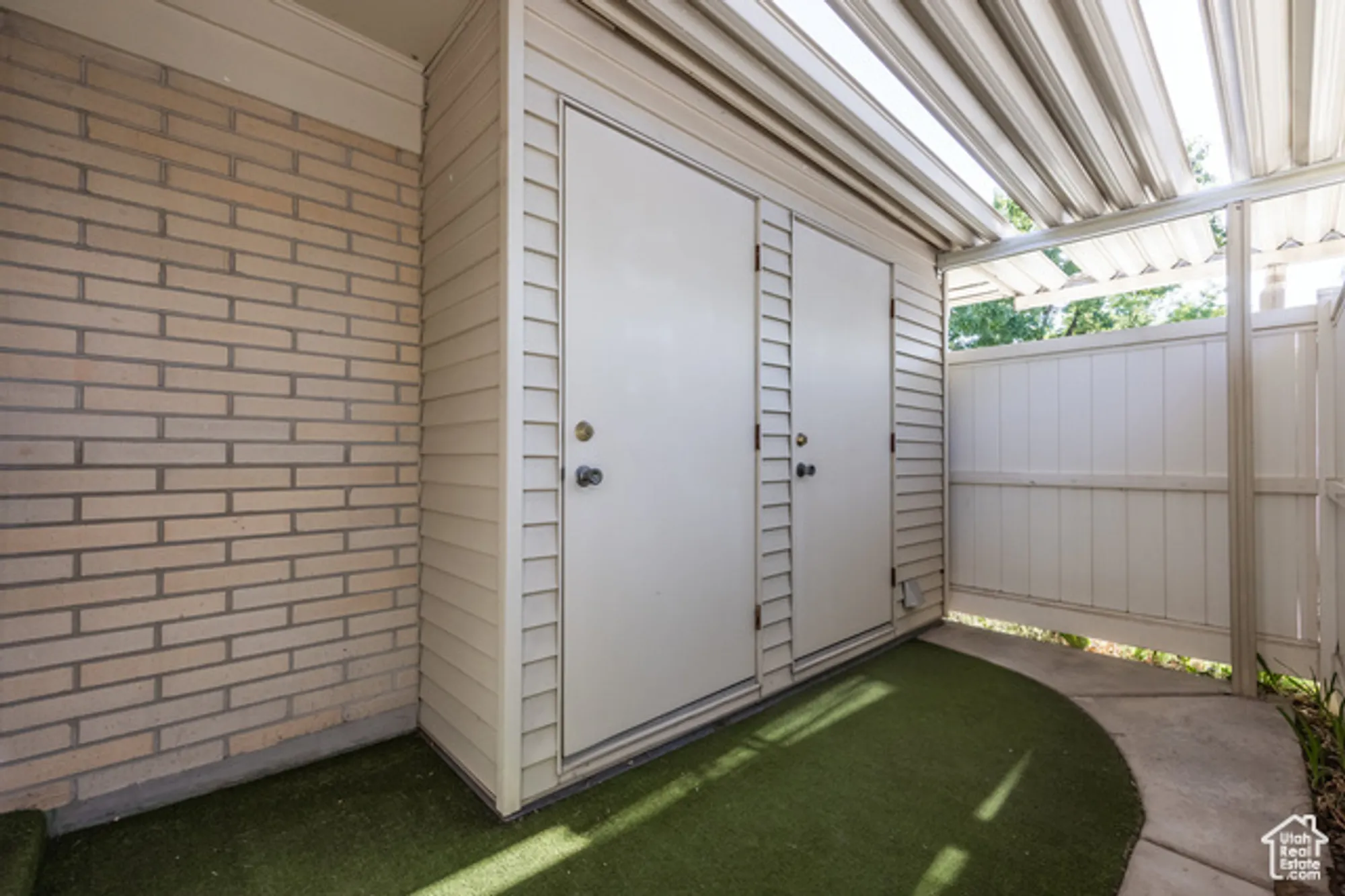 Property Slideshow image 22 of 32 | 3669 s 860 e unit e 29, Salt Lake City, UT, 84106