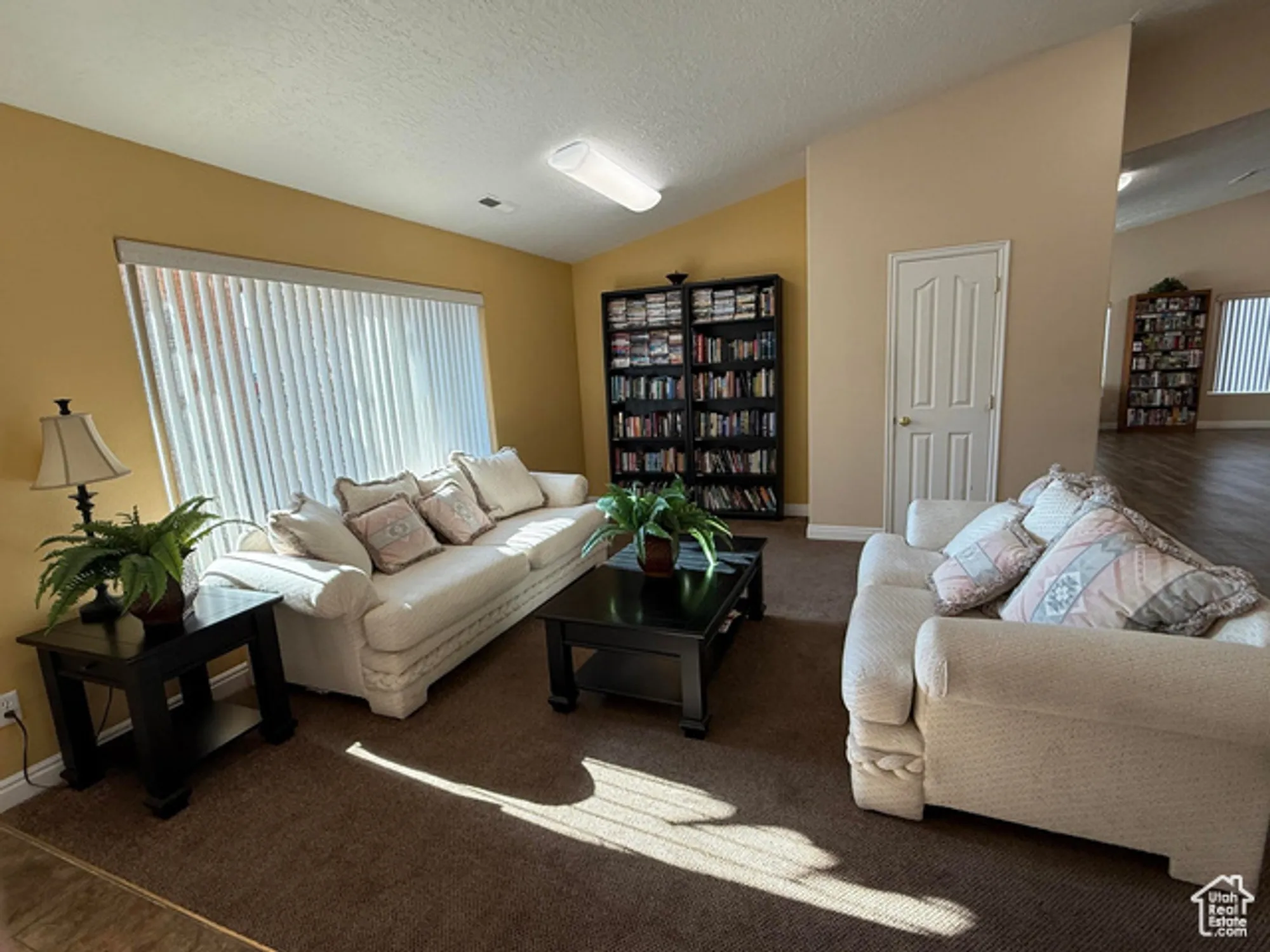 Property Slideshow image 17 of 21 | 210 n mall dr apt 86, St George, UT, 84790