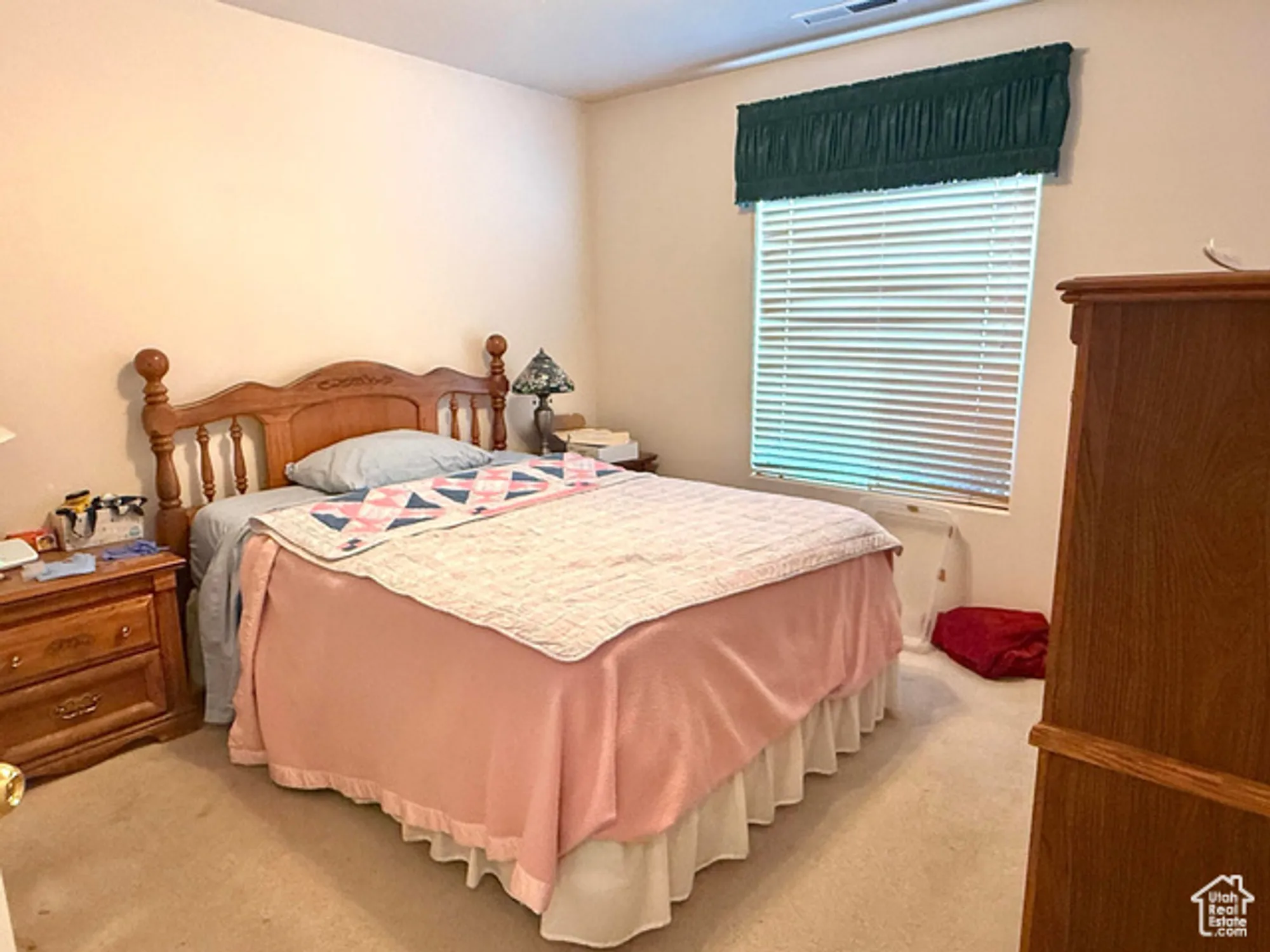 Property Slideshow image 13 of 21 | 210 n mall dr apt 86, St George, UT, 84790