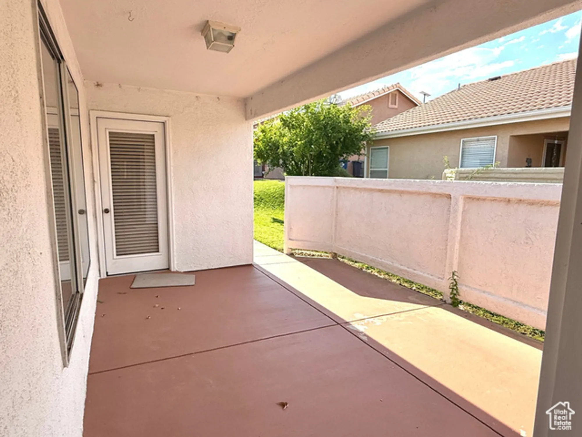 Property Slideshow image 14 of 21 | 210 n mall dr apt 86, St George, UT, 84790