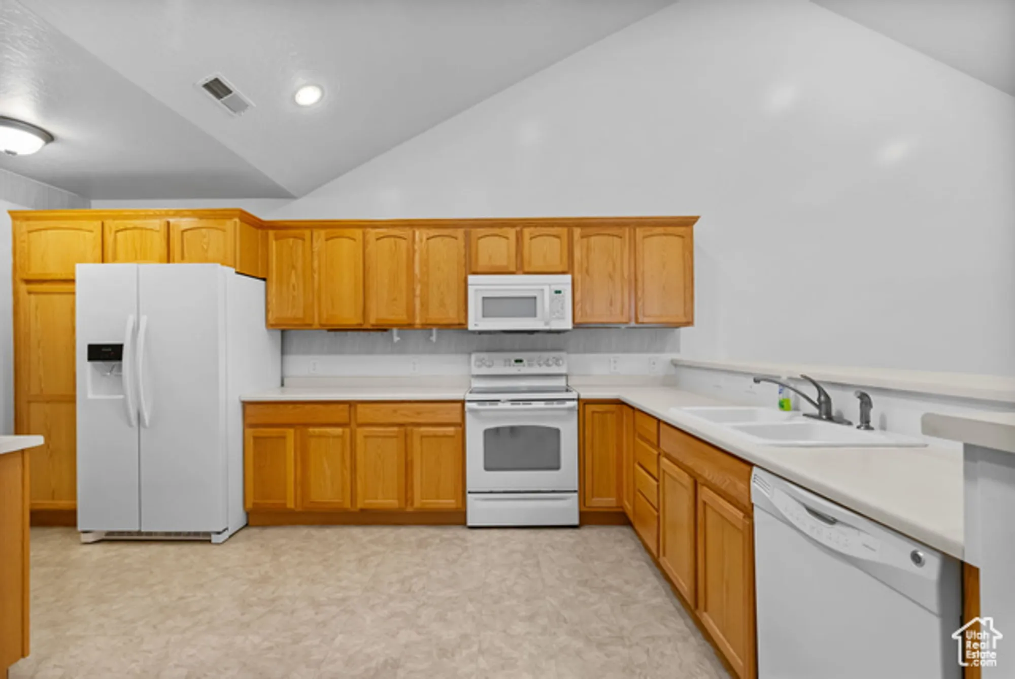 Property Slideshow image 29 of 39 | 131 s 1900 w # u-2, Lehi, UT, 84043