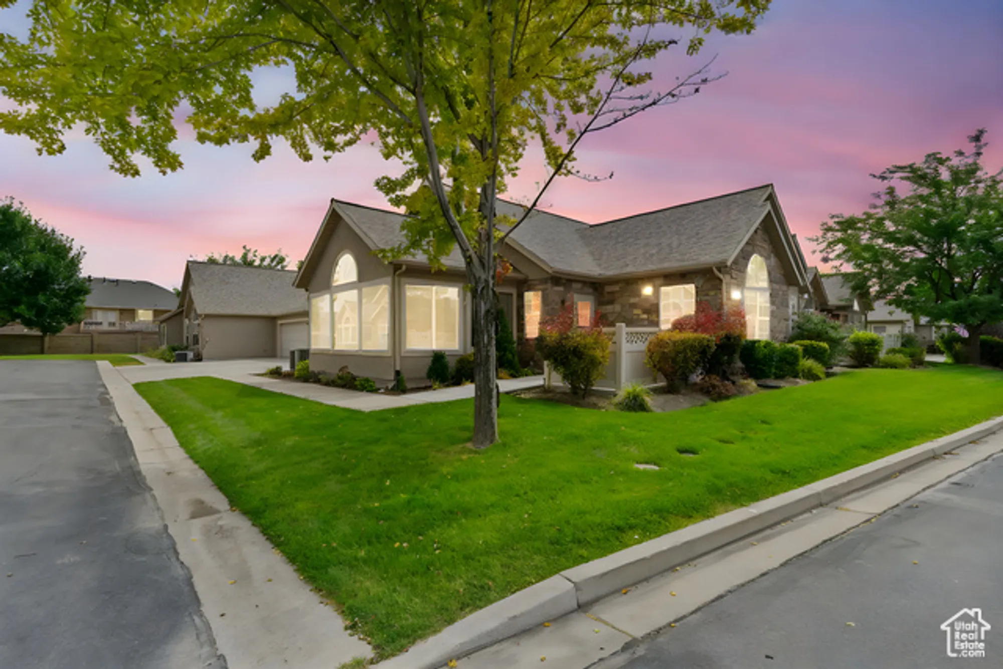 Property Slideshow image 3 of 39 | 131 s 1900 w # u-2, Lehi, UT, 84043